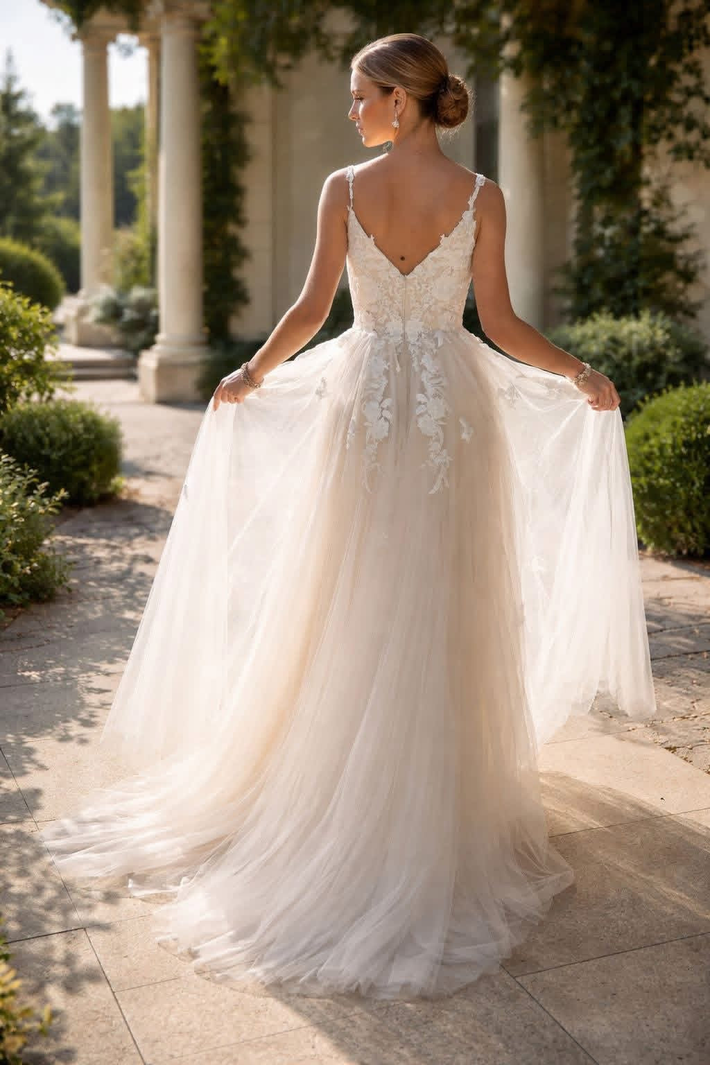 Brautkleid Hochzeitskleid Garden Creme Größe 38