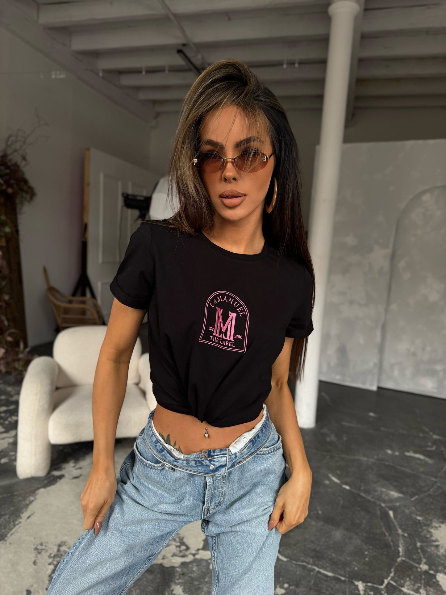 T- Shirt Aura La Manuel schwarz