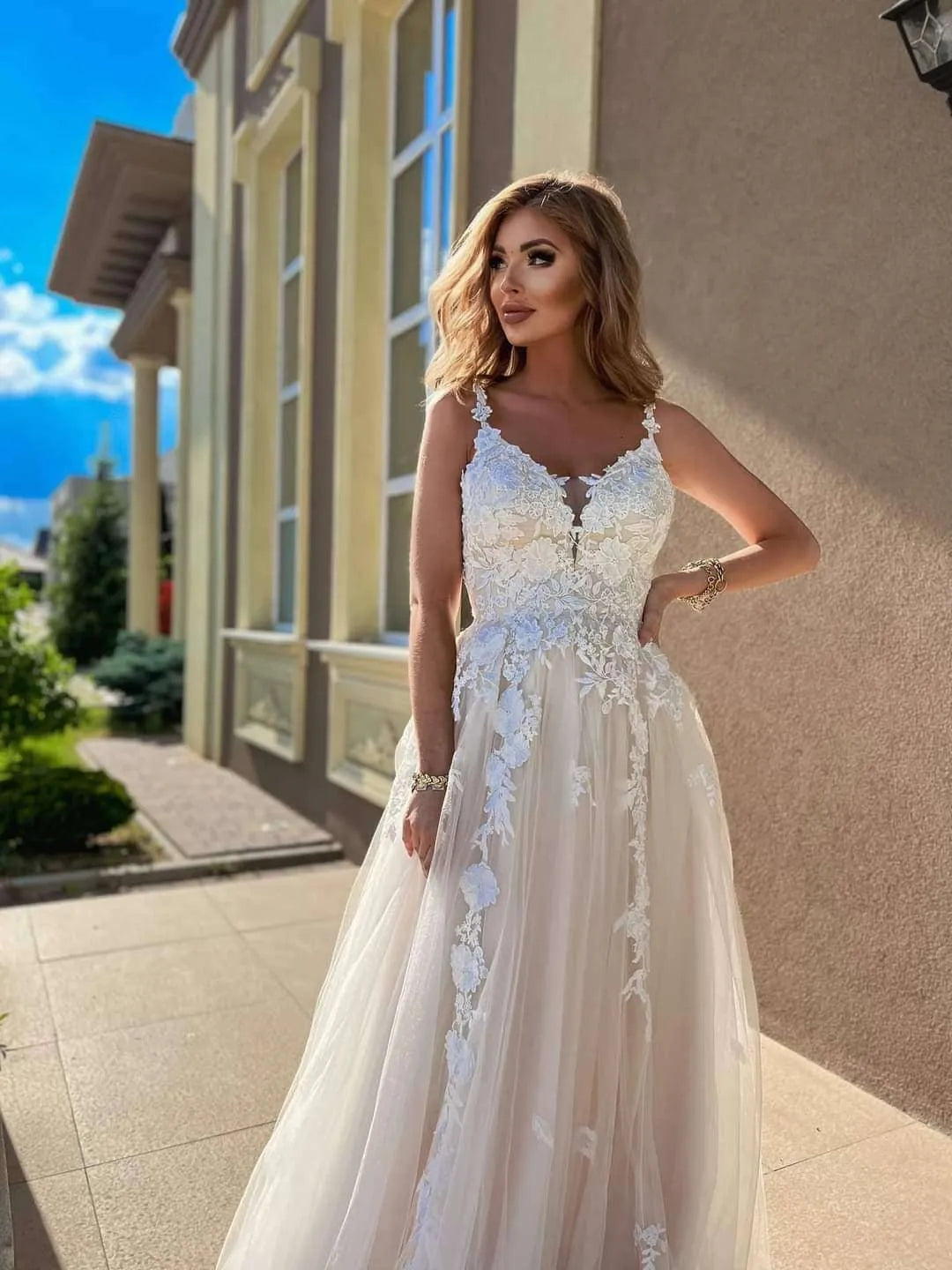 Brautkleid Spitze ecru