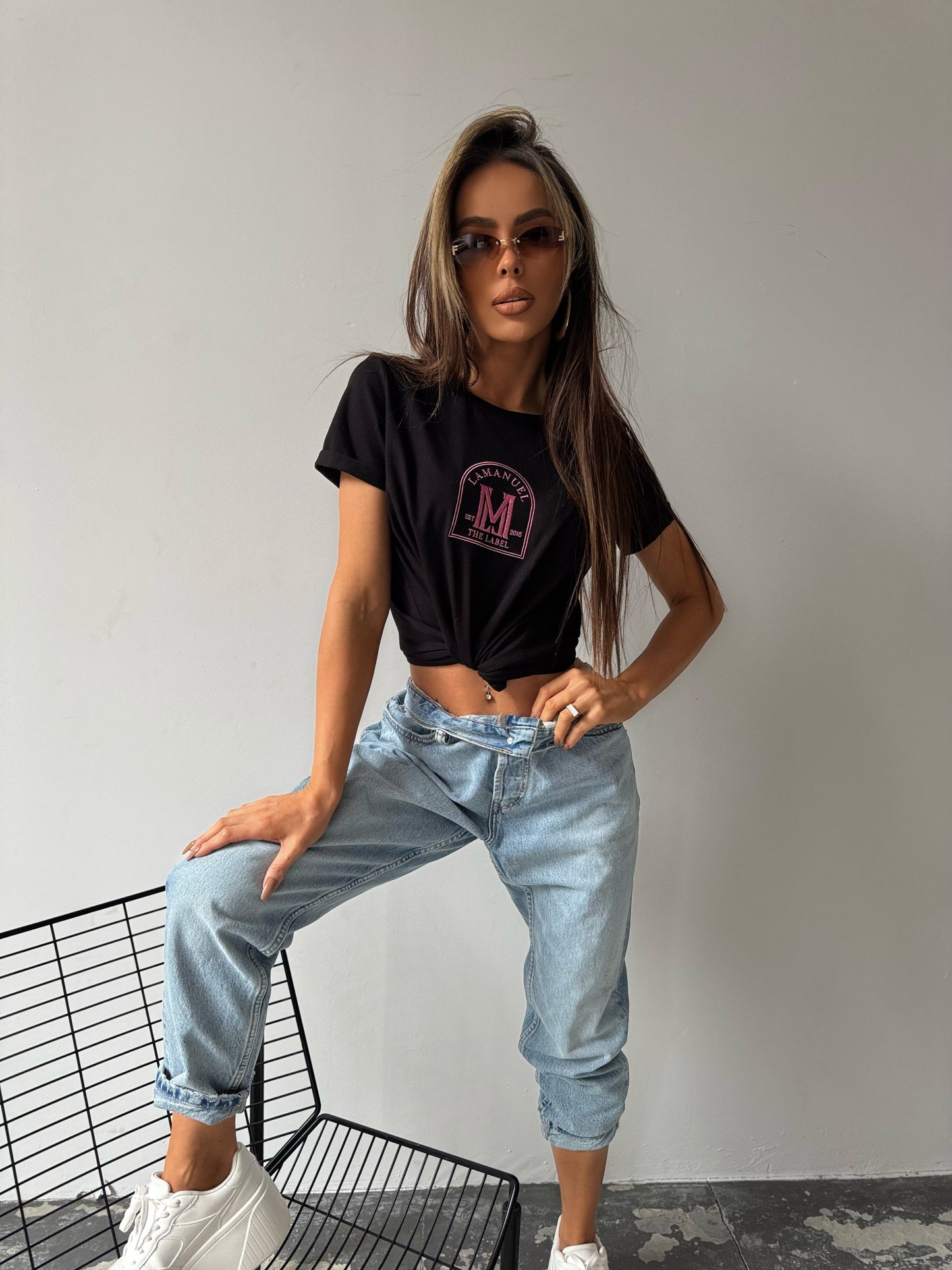 T- Shirt Aura La Manuel schwarz