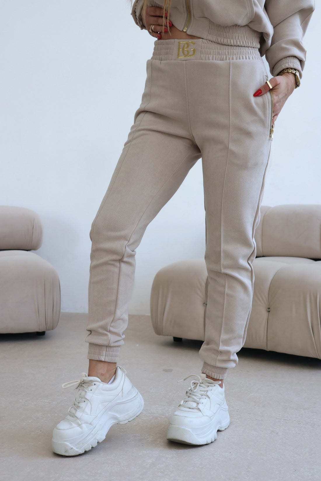 ZWEITEILER BG NEW ESSENTIAL | BEIGE