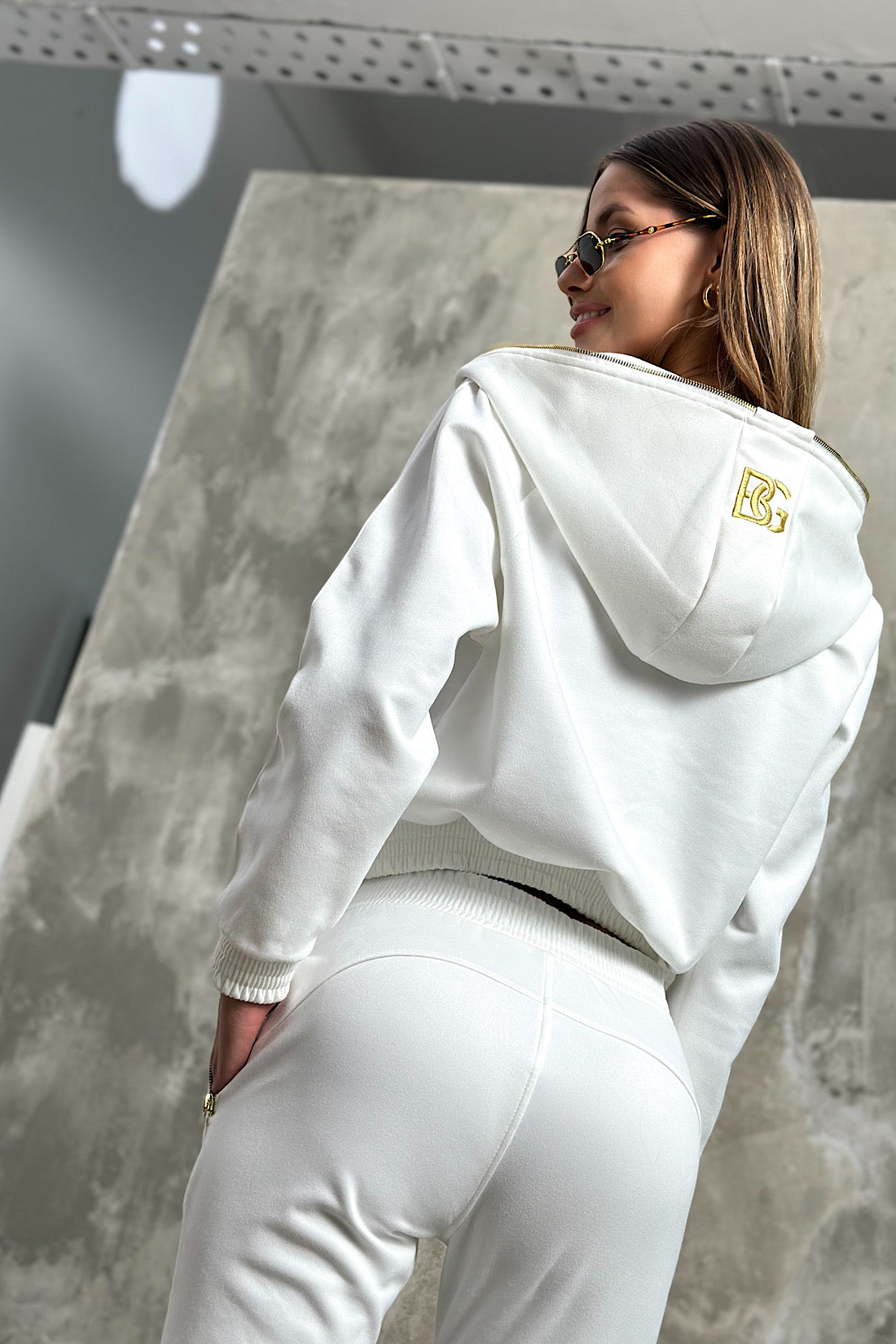 SPORTANZUG DAMEN BG NEW ESSENTIAL | WEIẞ