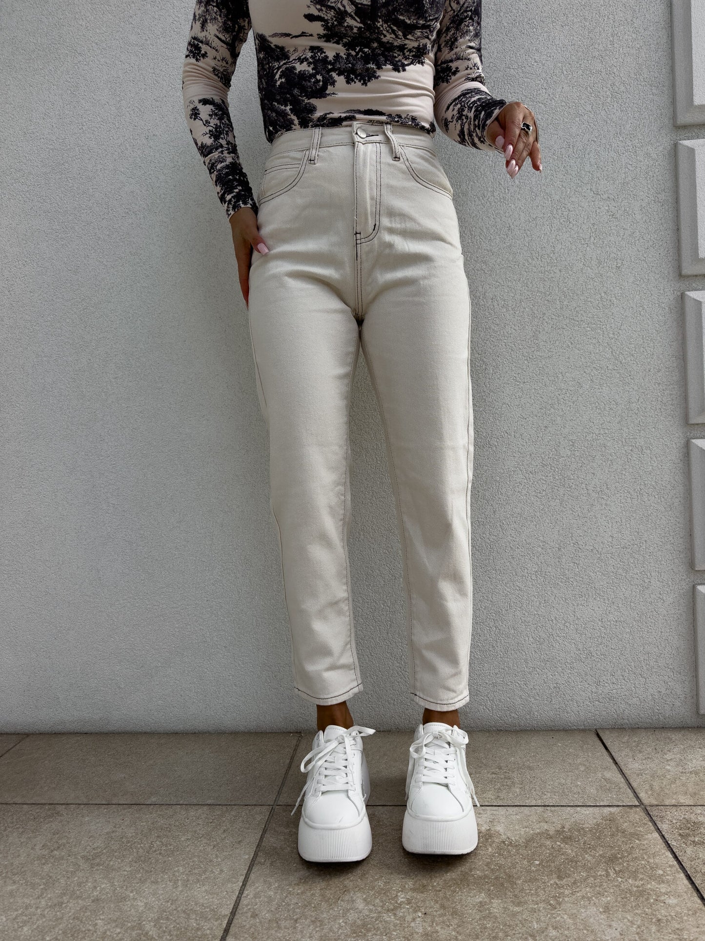 Jeans MOM FIT BLESS – beige
