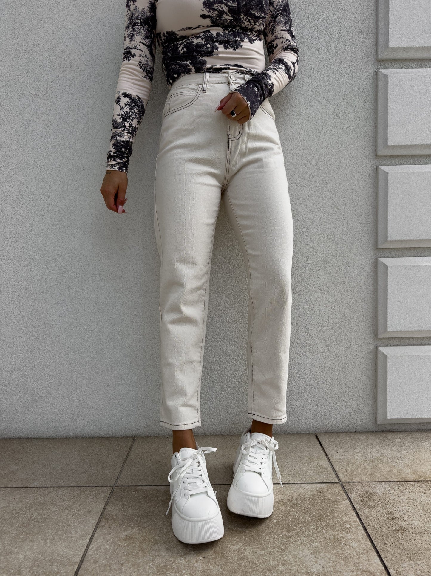 Jeans MOM FIT BLESS – beige