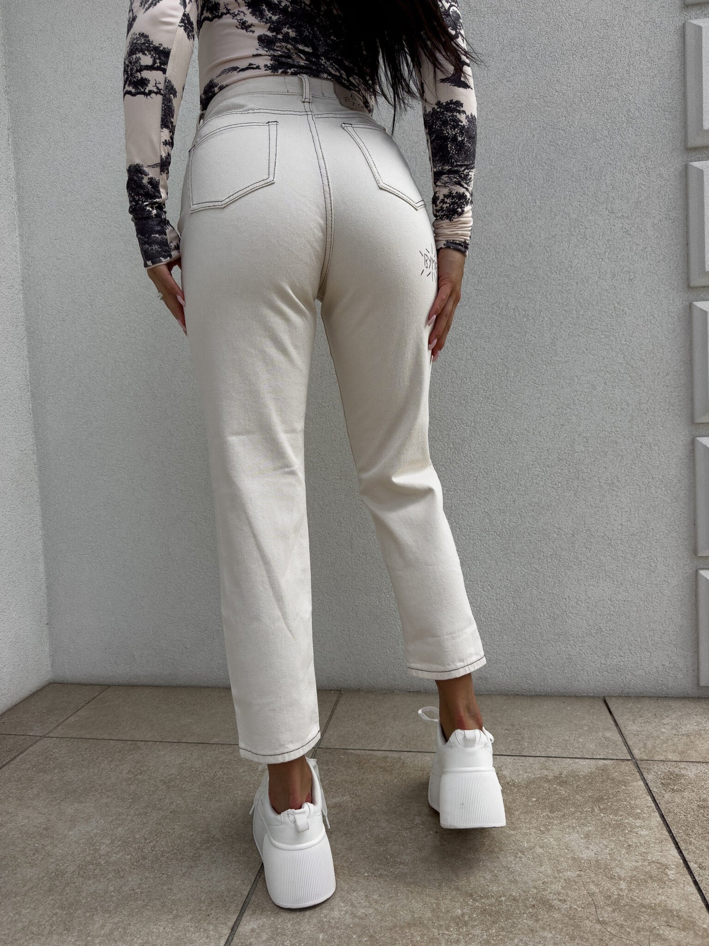 Jeans MOM FIT BLESS – beige