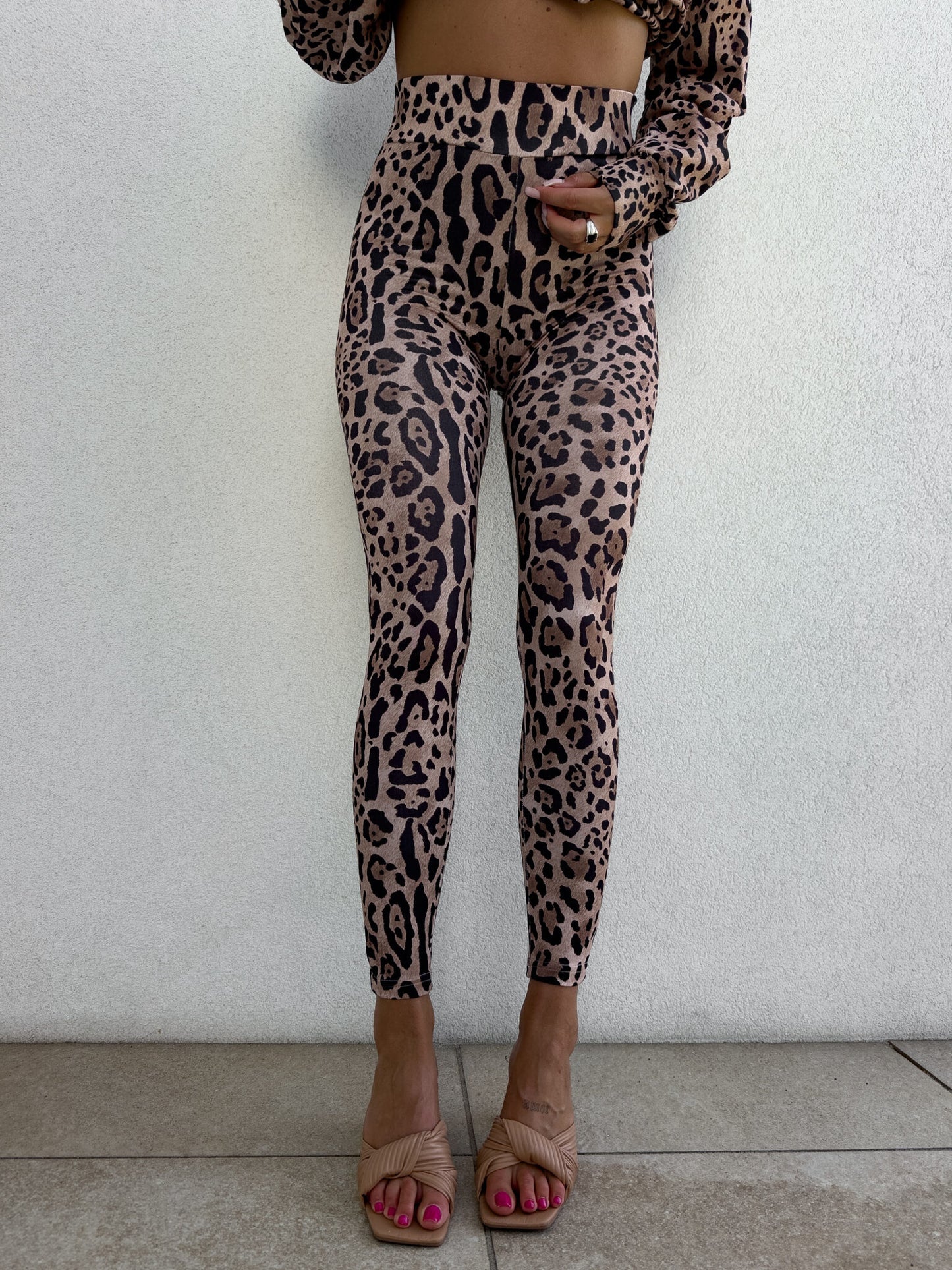 Leggings GYM Muster Panther– beige-schwarz