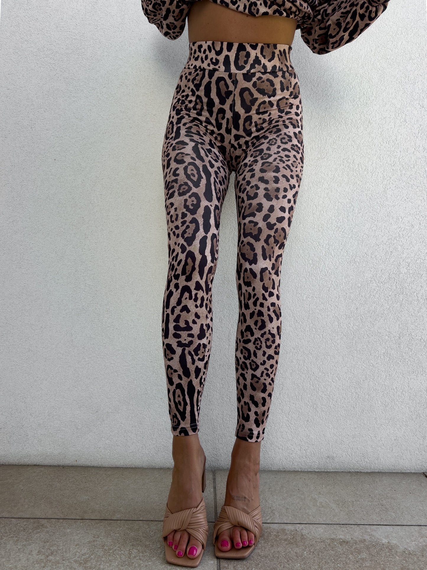 Leggings GYM Muster Panther– beige-schwarz