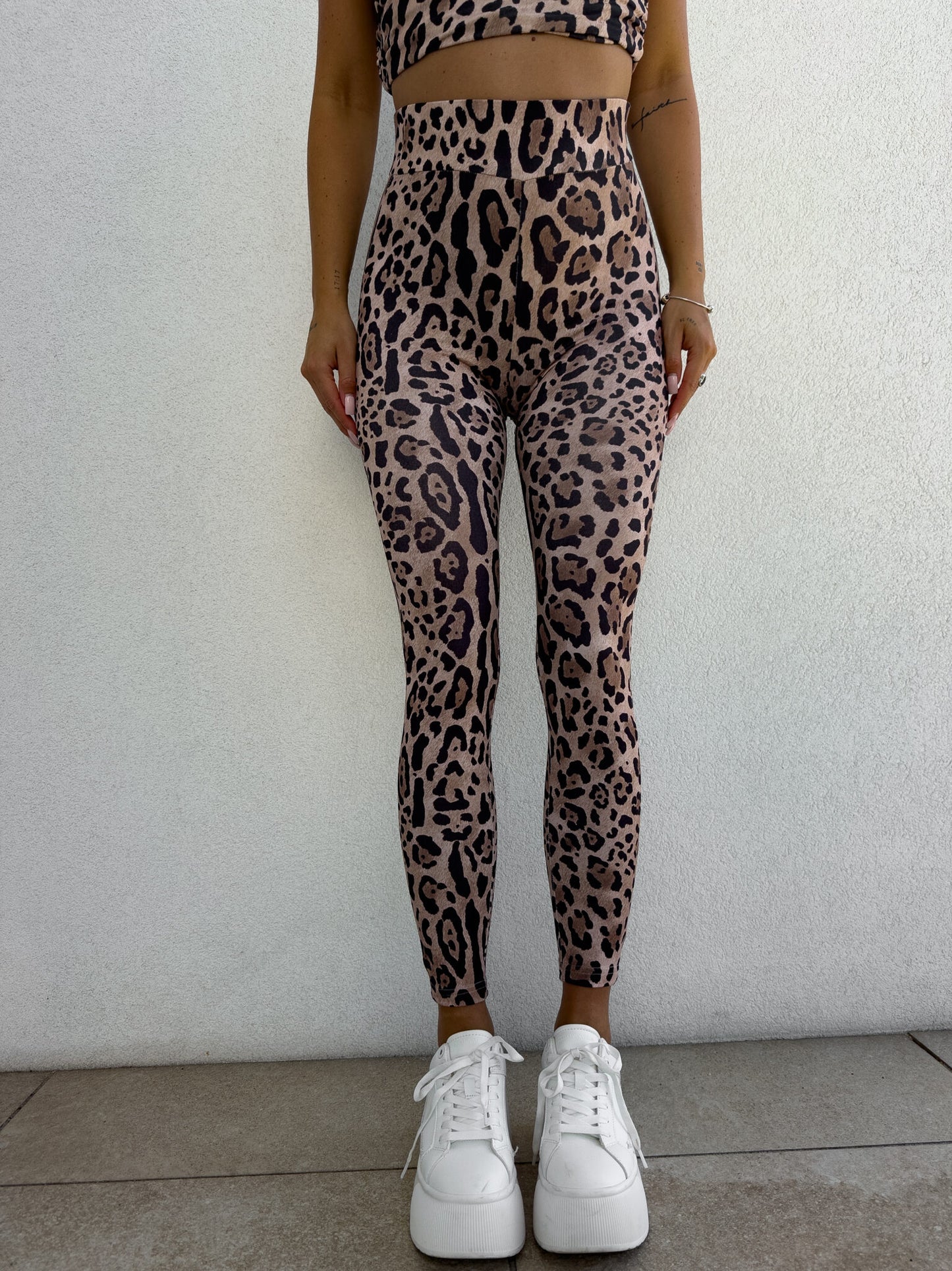 Leggings GYM Muster Panther– beige-schwarz