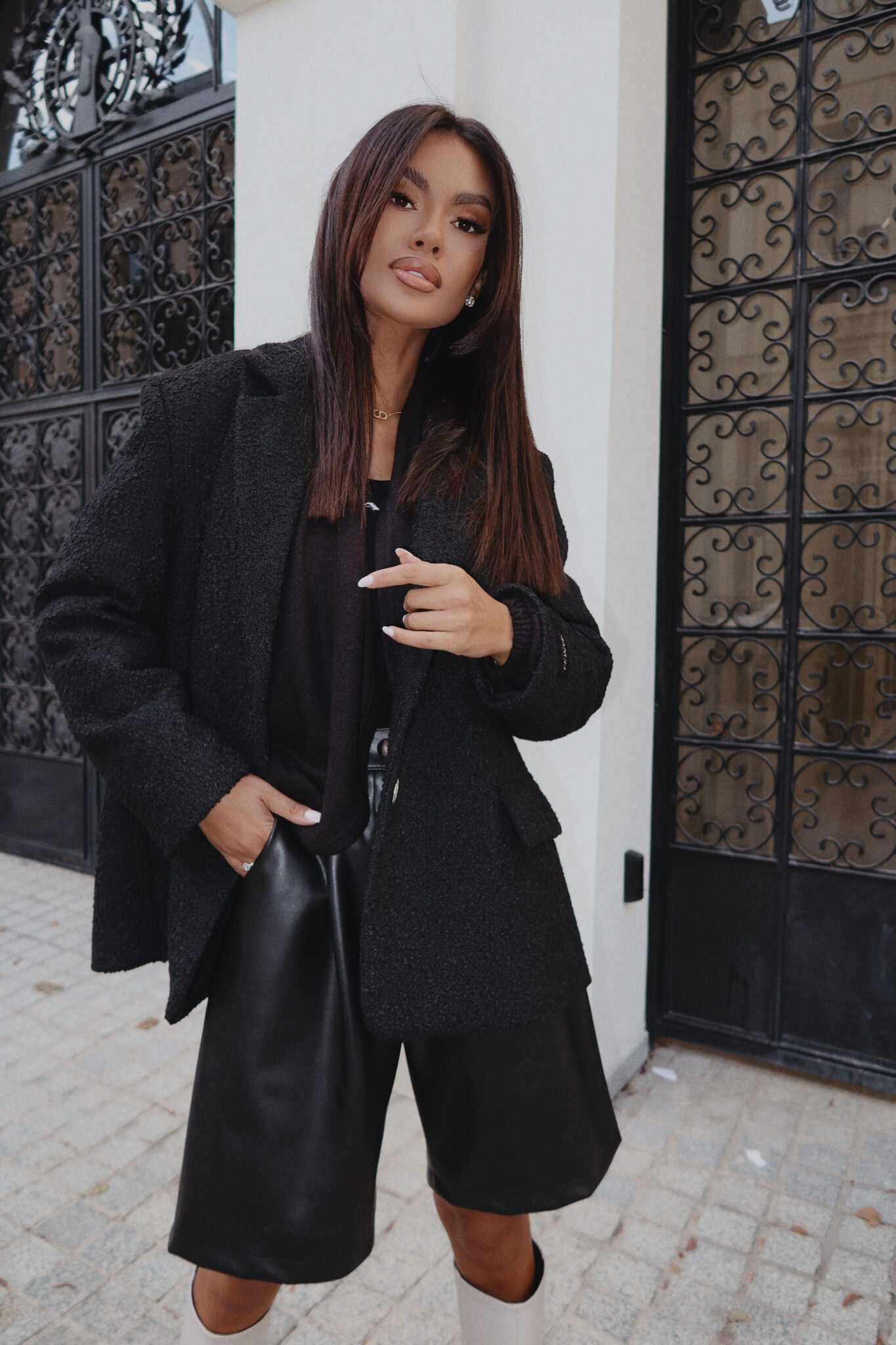 Blazer FEMININE schwarz