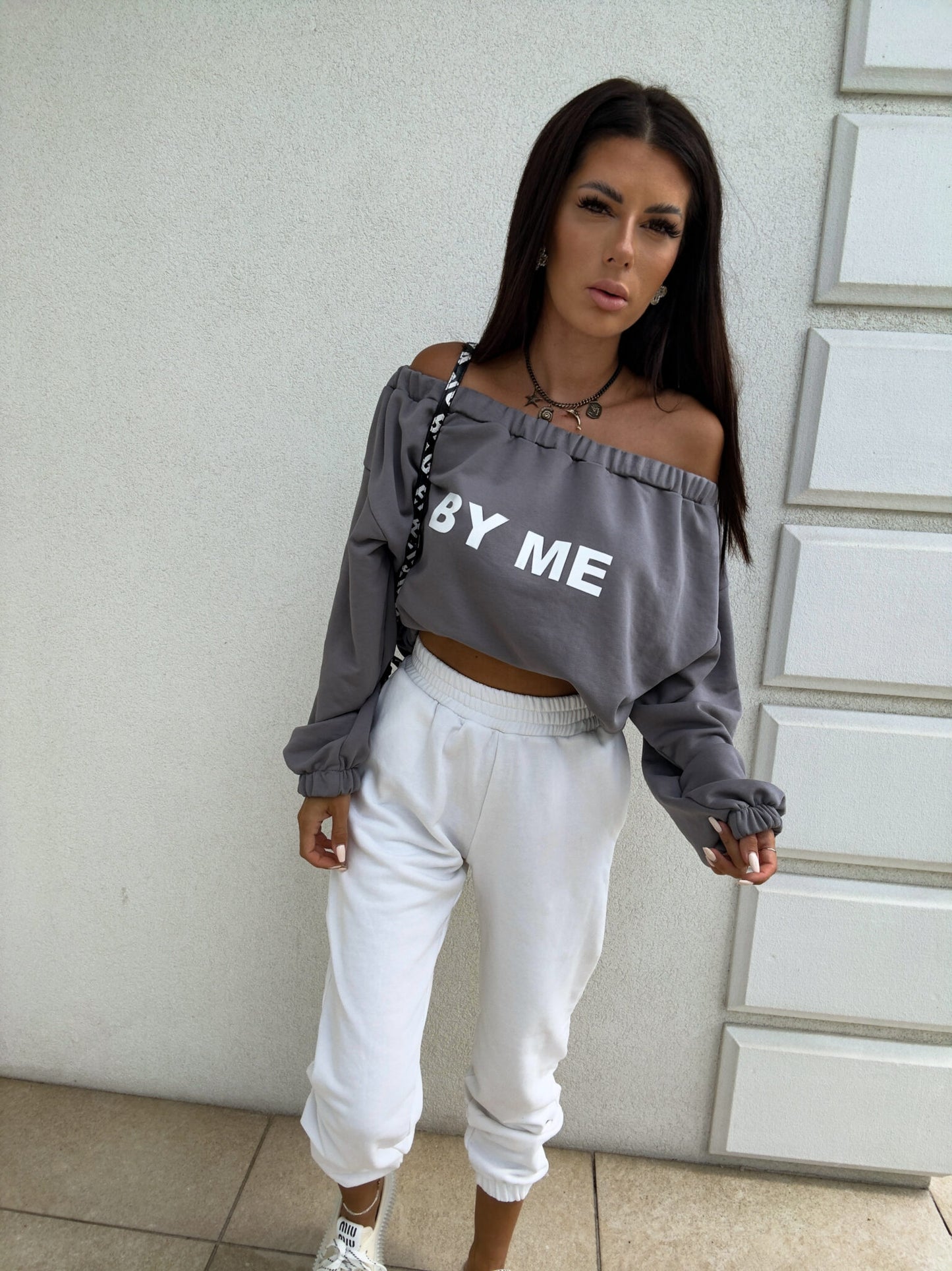 Sweatshirt UNDER – grau