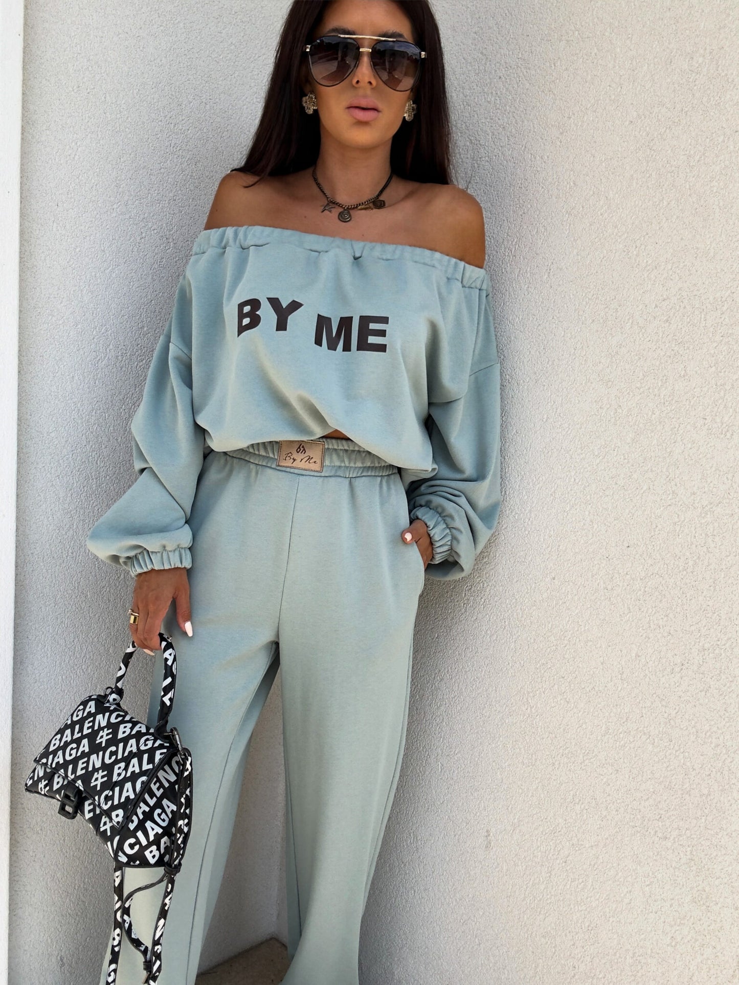 Sweatshirt UNDER – Salbei