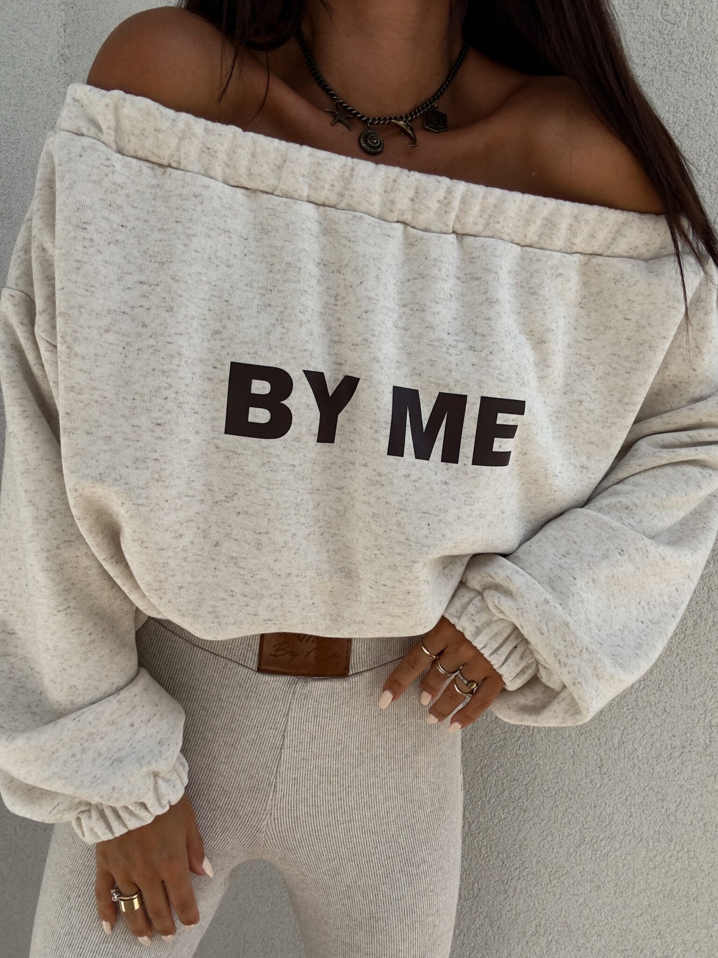 Sweatshirt UNDER – konopia