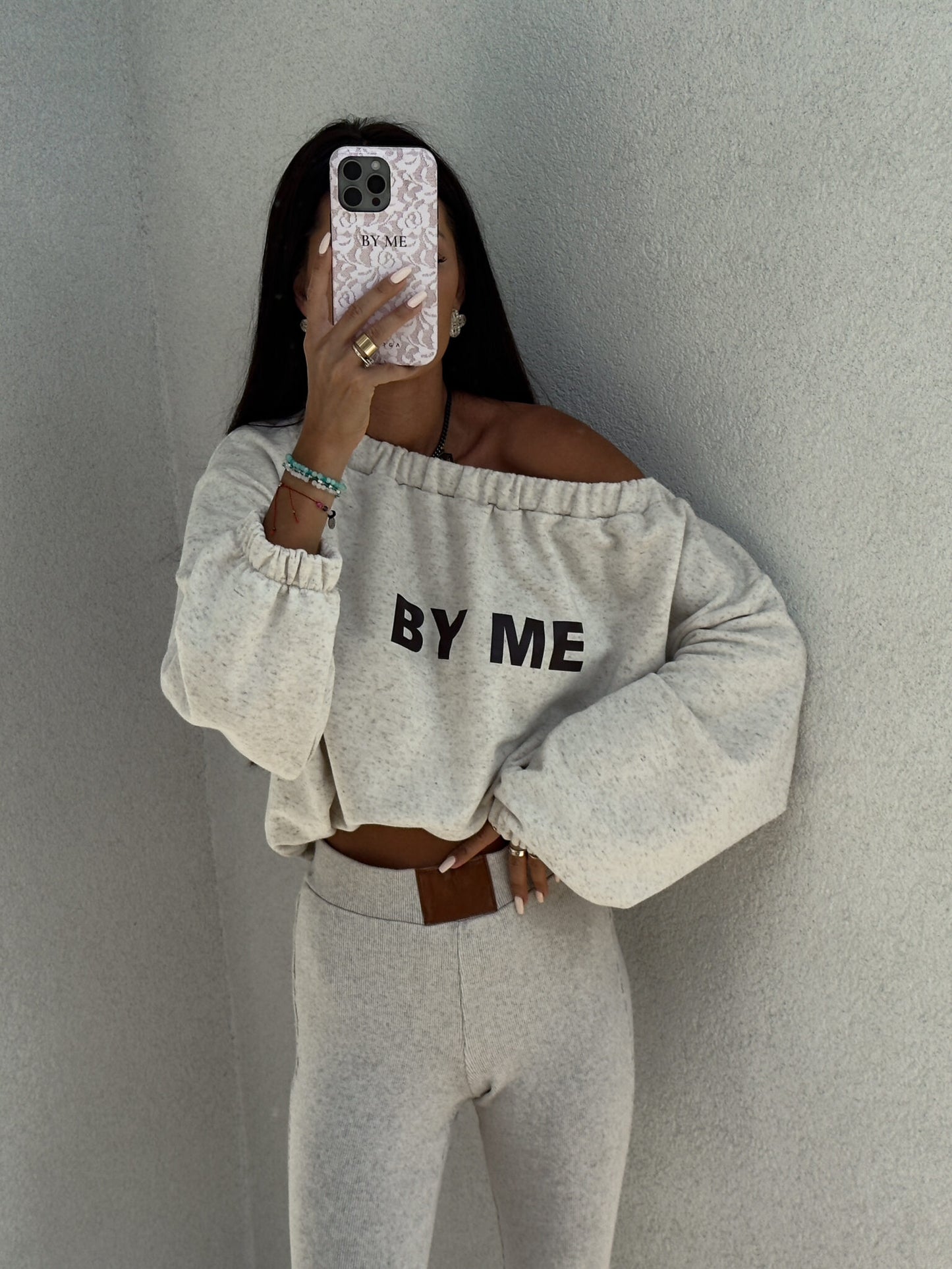 Sweatshirt UNDER – konopia