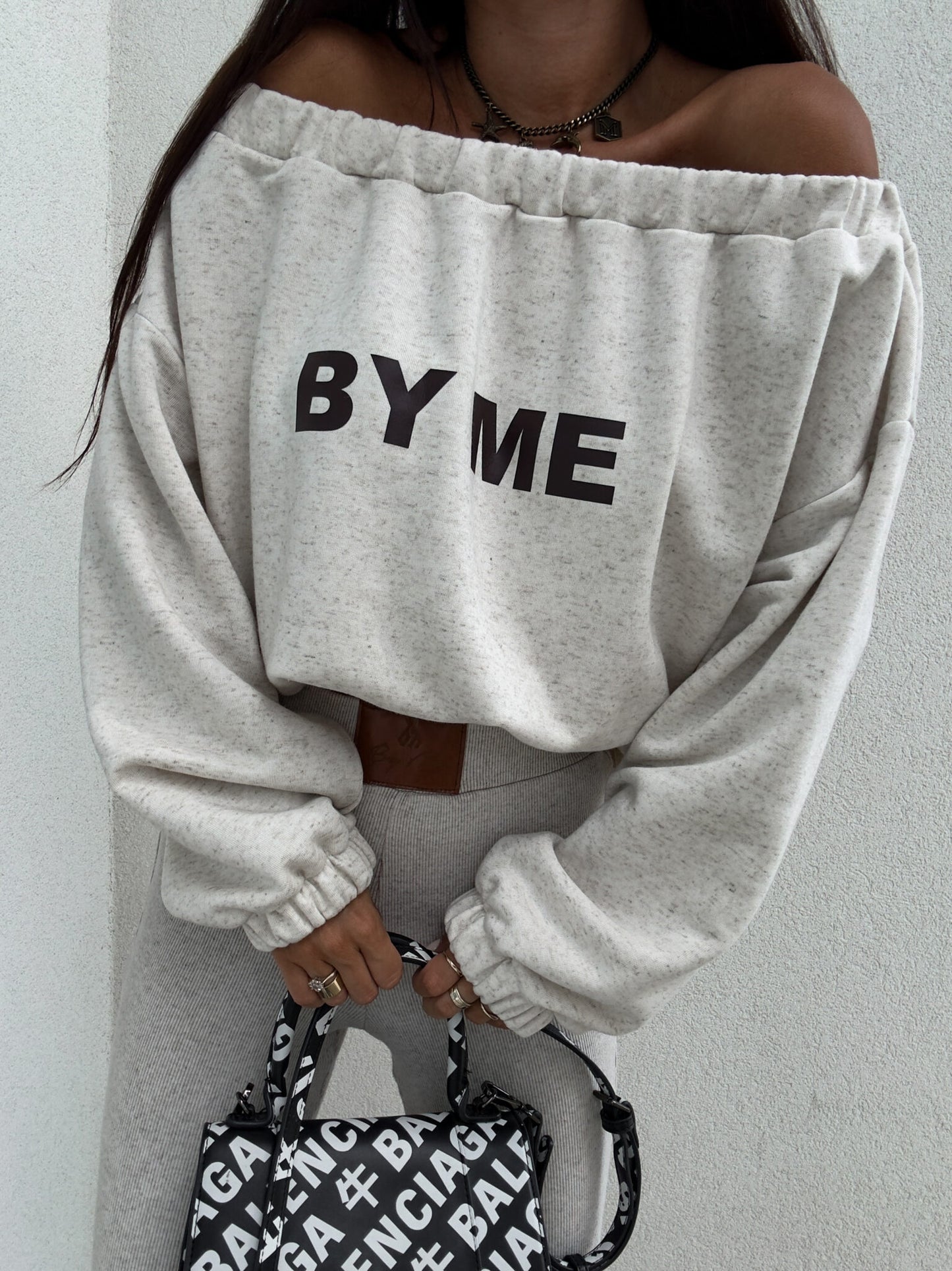 Sweatshirt UNDER – konopia