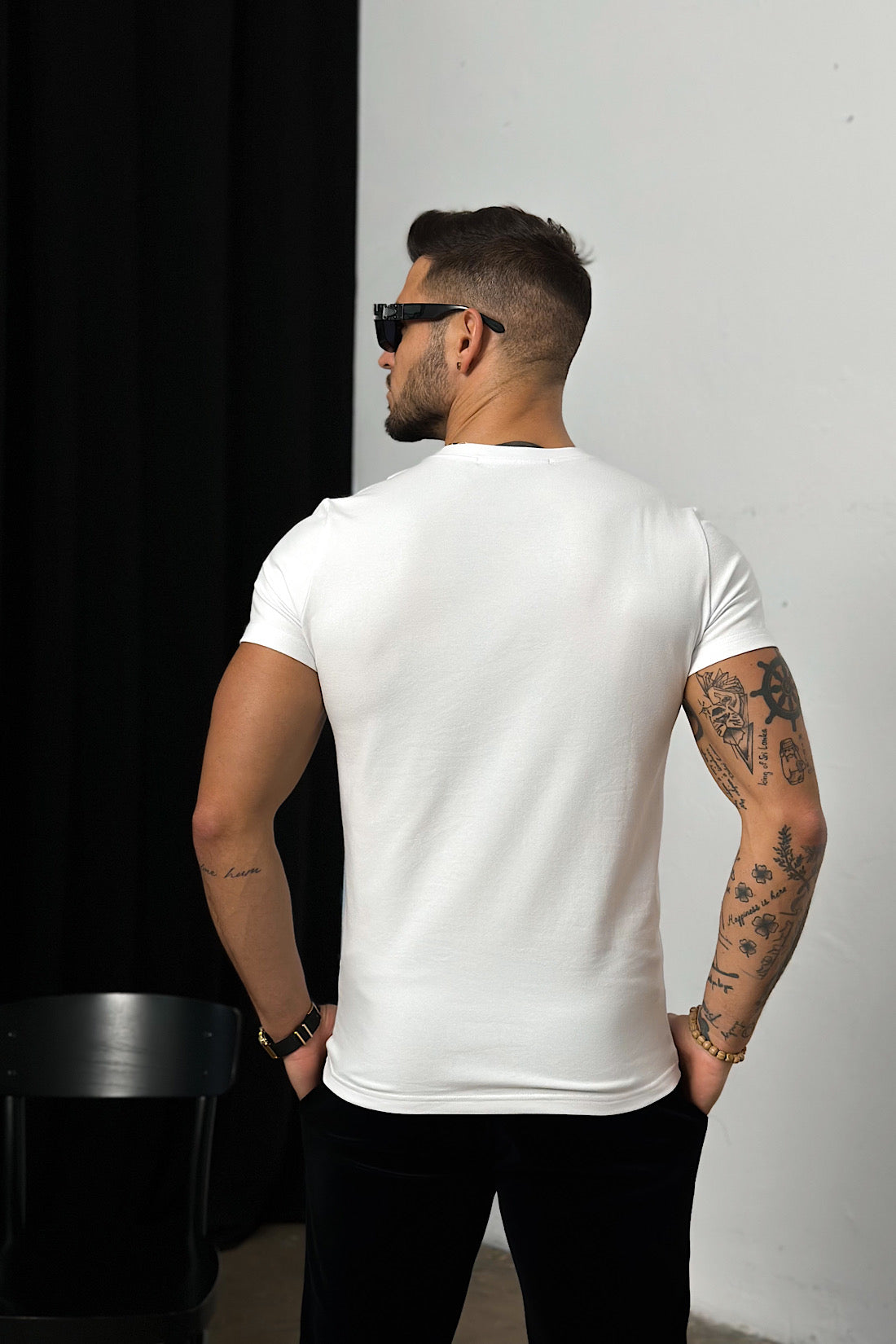 T-SHIRT HERREN BG SIGNATURE | WEIß-SCHWARZ