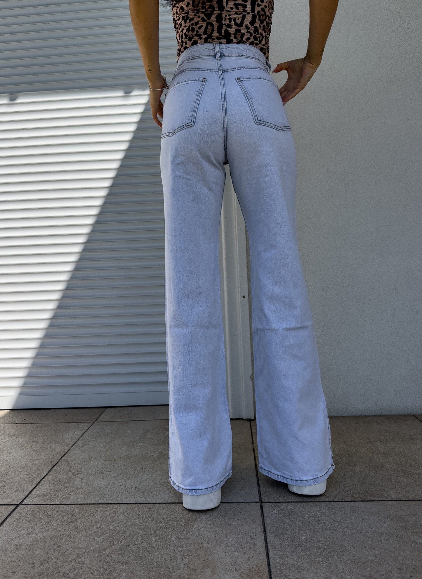 Jeans MOM FIT FLARED – light jeans