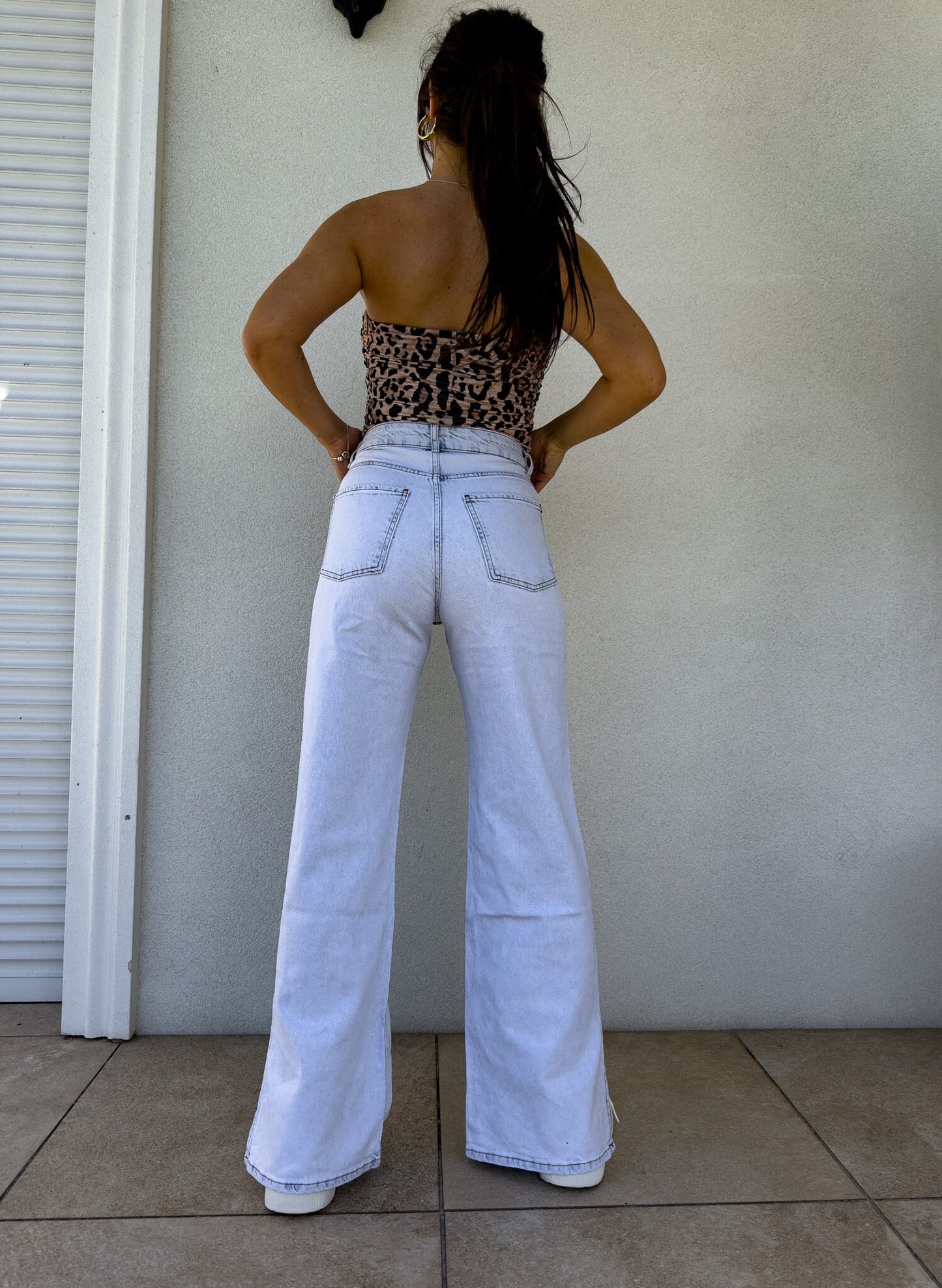 Jeans MOM FIT FLARED – light jeans