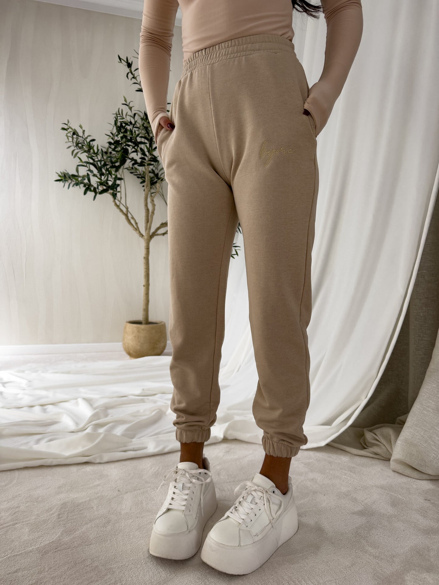 Jogginghose LOGO - beige