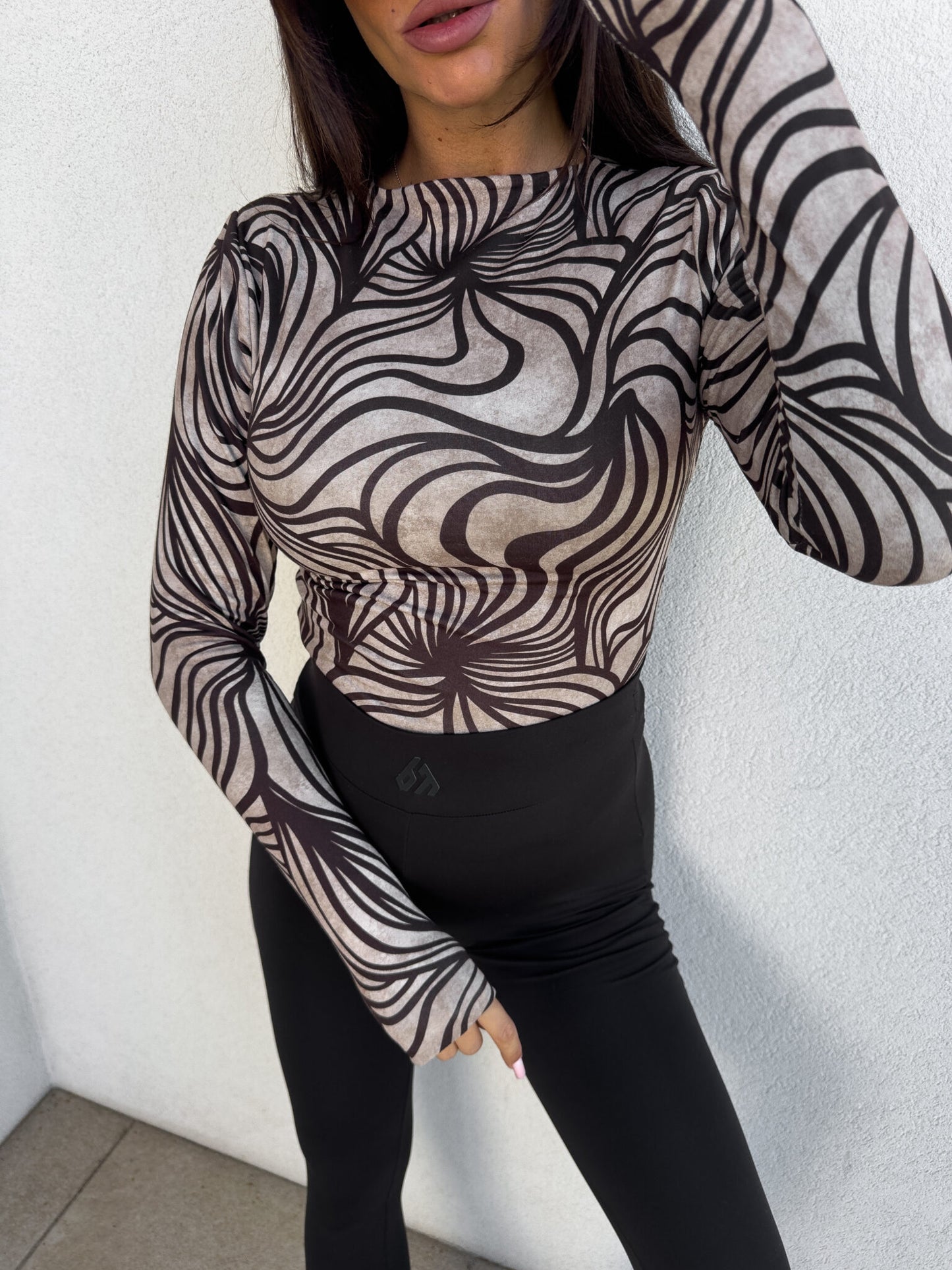 Damenbluse SKIN print waves – beige-Schoko