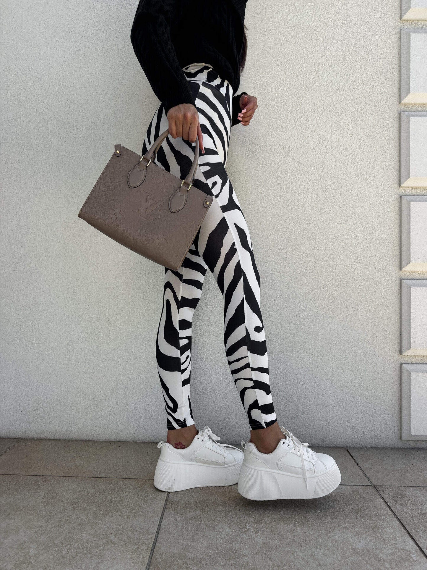 Leggings GYM print zebra – weiß- schwarz