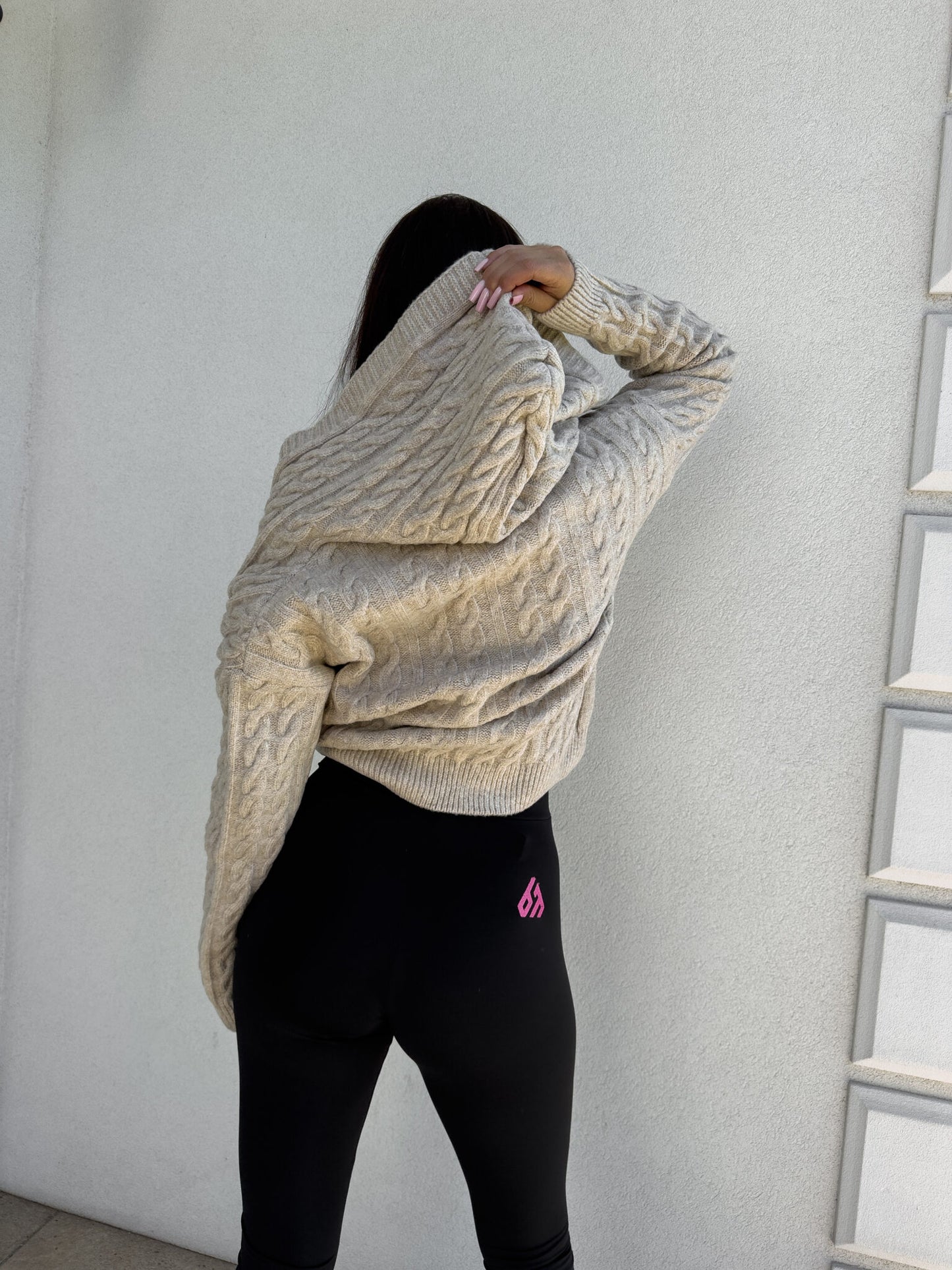 Pullover BOMBER KAPTUR ONE – BEIGE