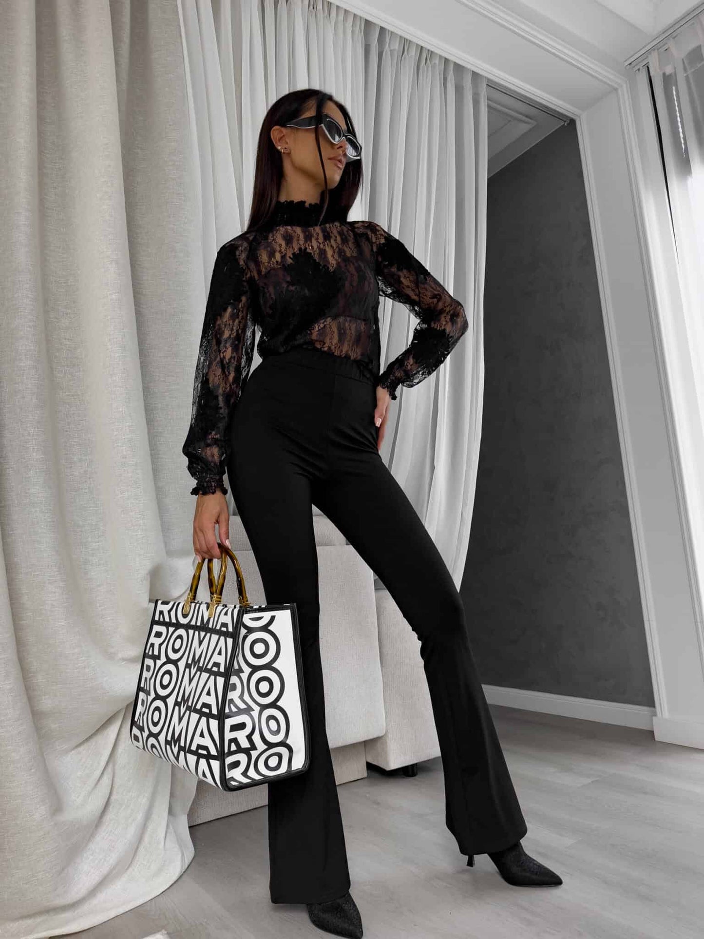 Damenbluse FLORAL – schwarz