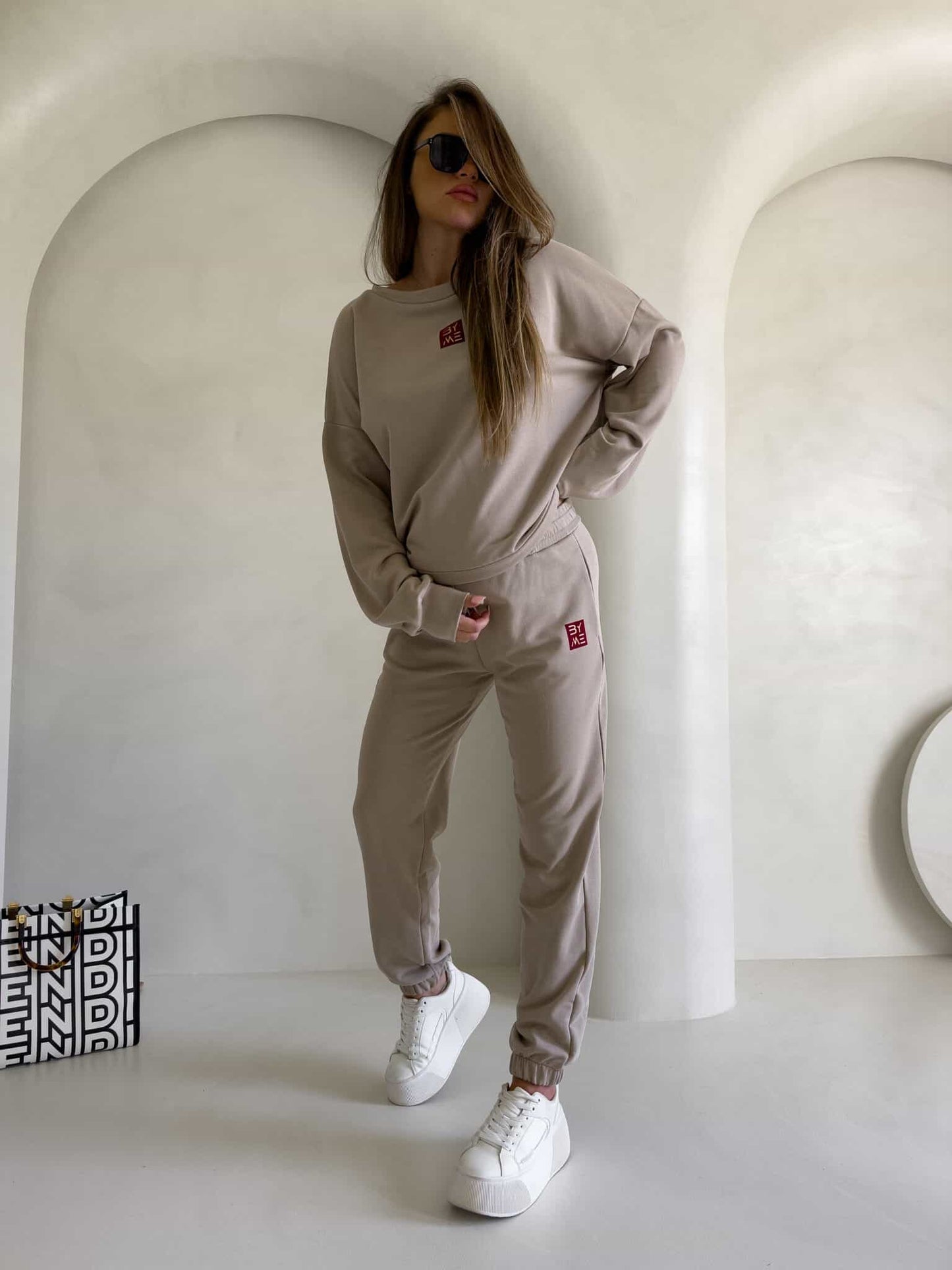 Sweatshirt DEJW - beige