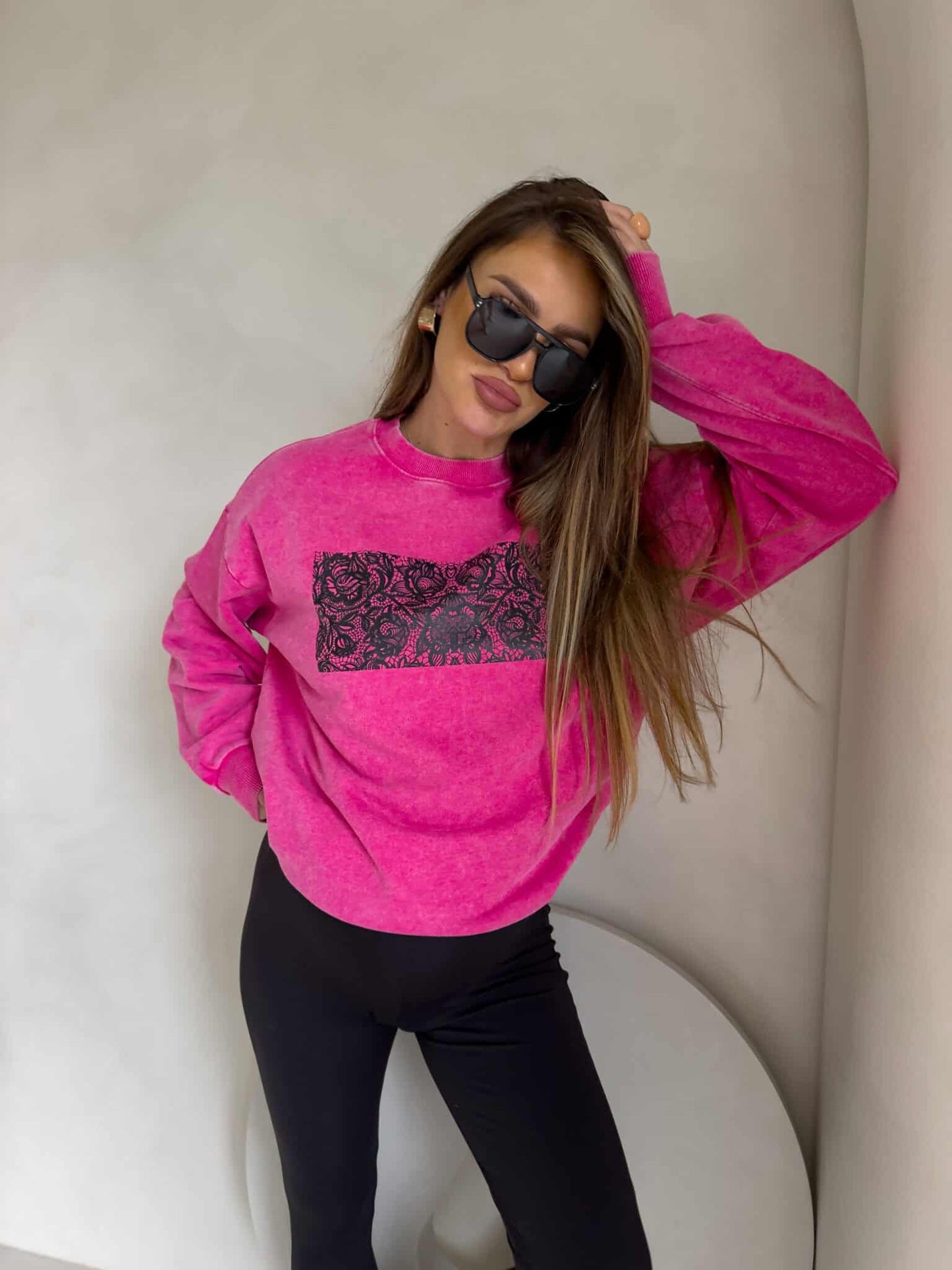Sweatshirt KORONKA - Rosa - angewachsenes Stil