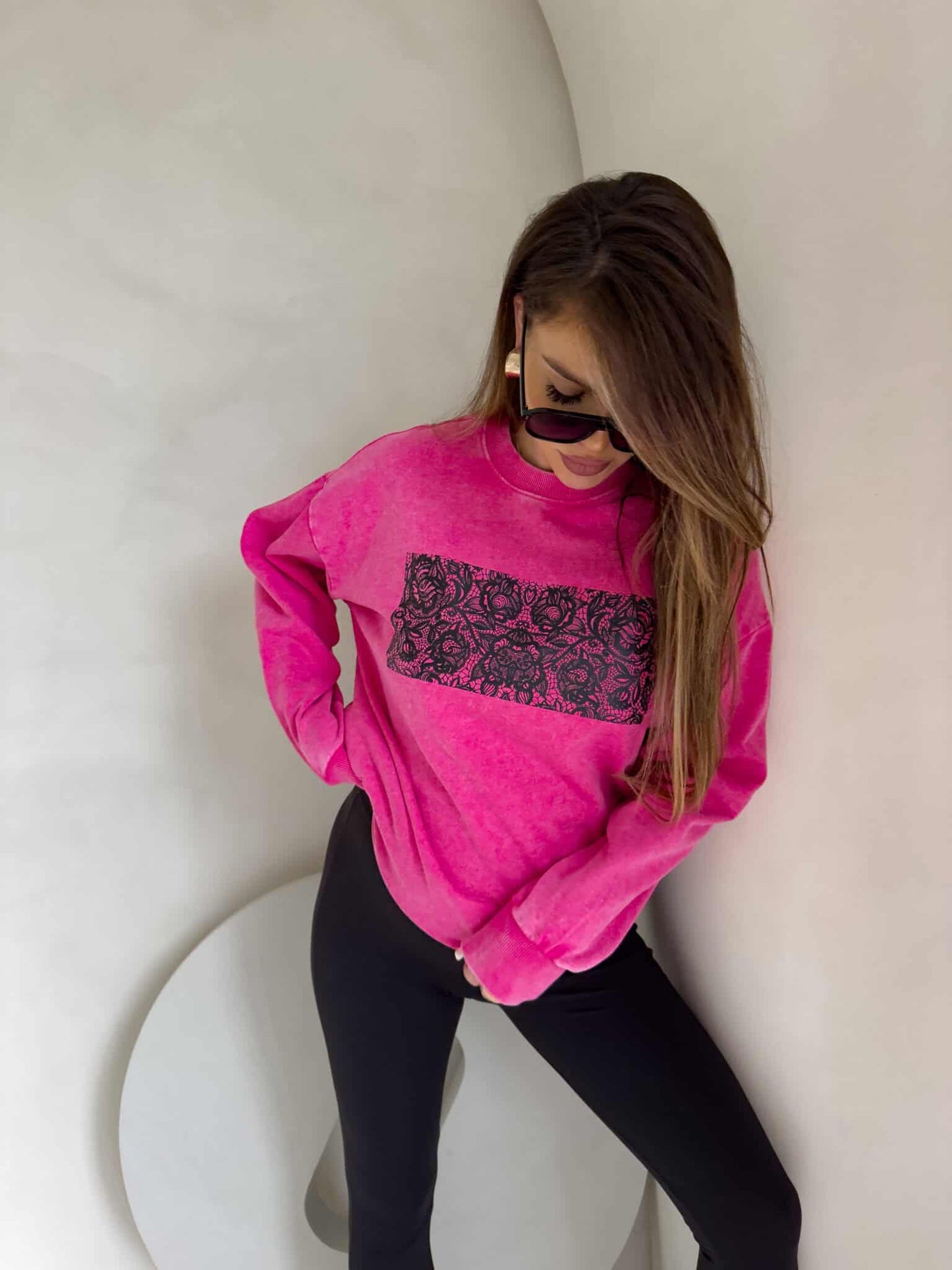 Sweatshirt KORONKA - Rosa - angewachsenes Stil