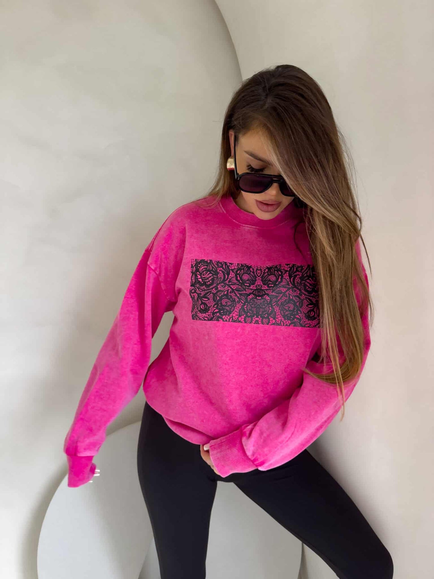 Sweatshirt KORONKA - Rosa - angewachsenes Stil