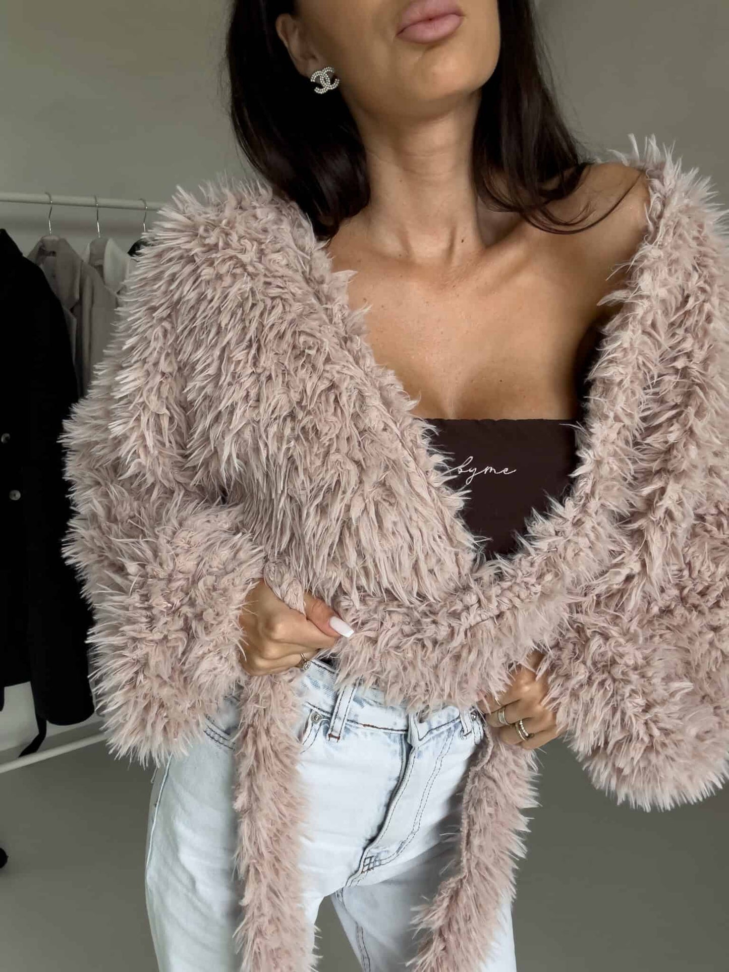 Jacke KAIRA SHAGGY – hellbeige