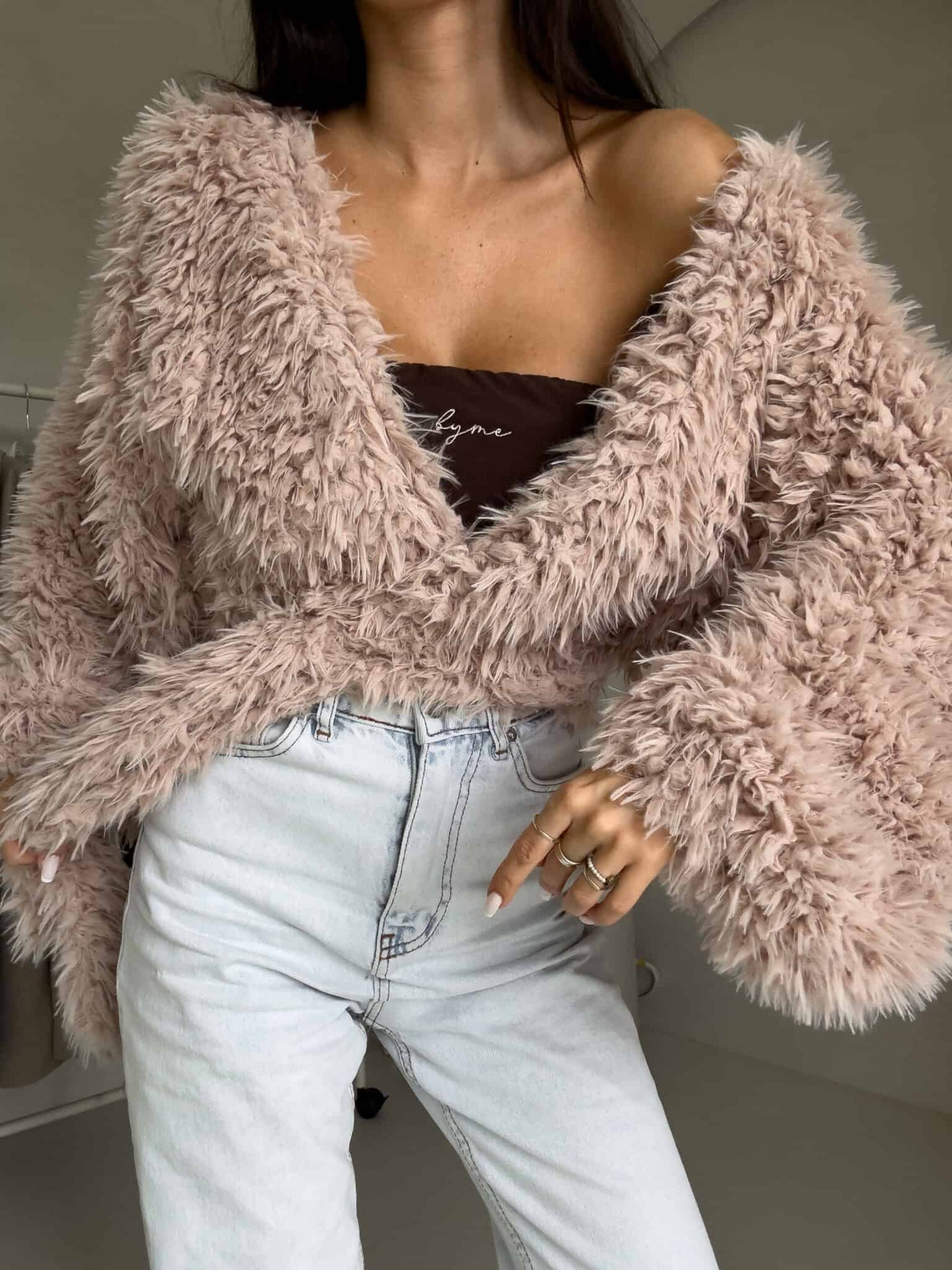 Jacke KAIRA SHAGGY – hellbeige