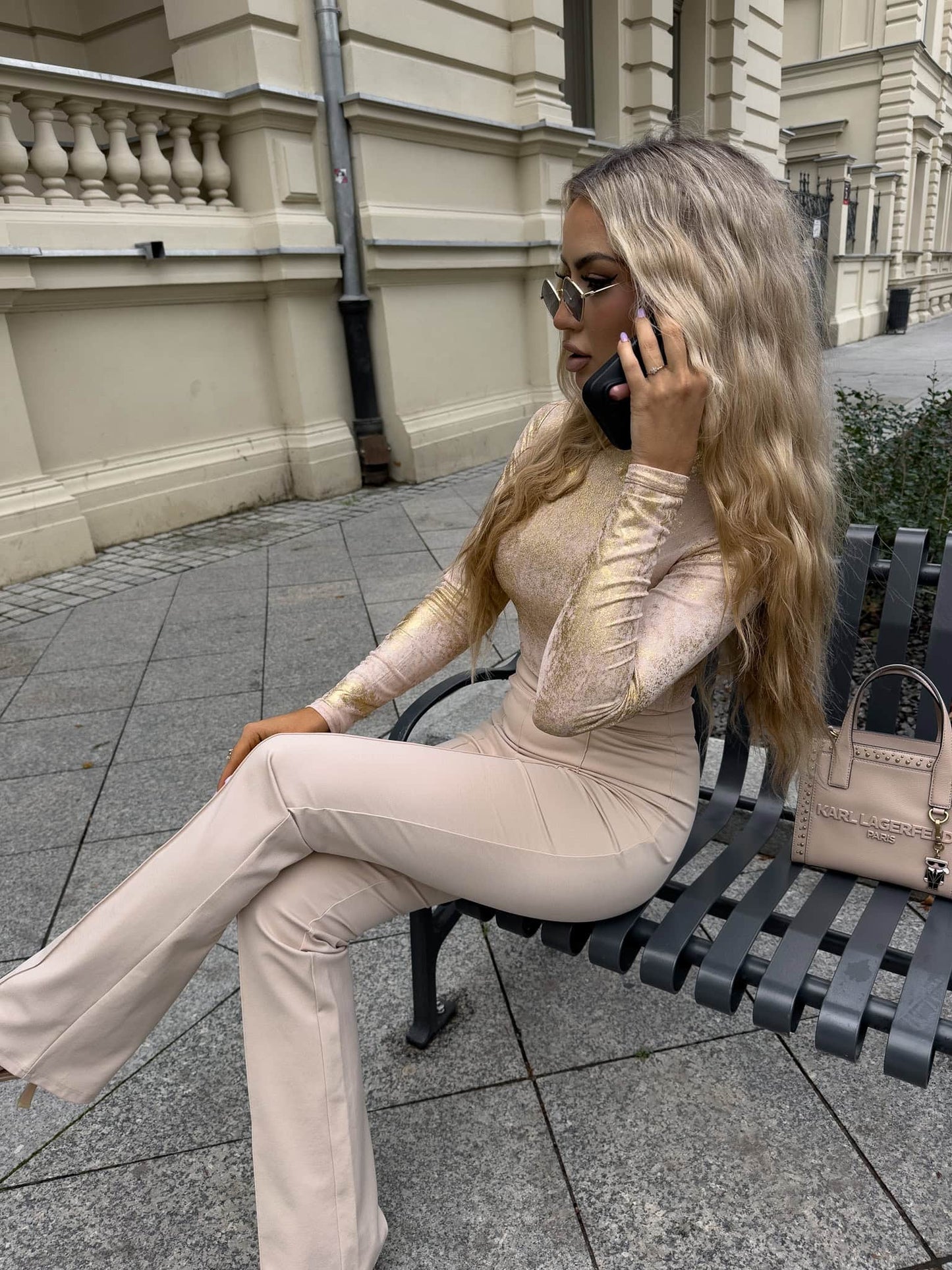 Damenbluse SKIN – gold