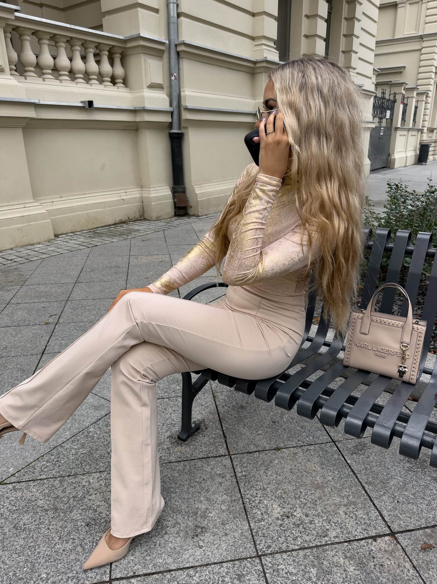Damenbluse SKIN – gold