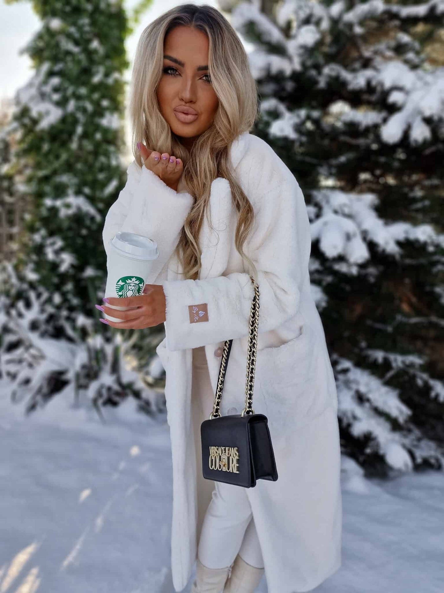 Mantel NOELLE – Ecru Verfügbar ab 03.11.2025r. !