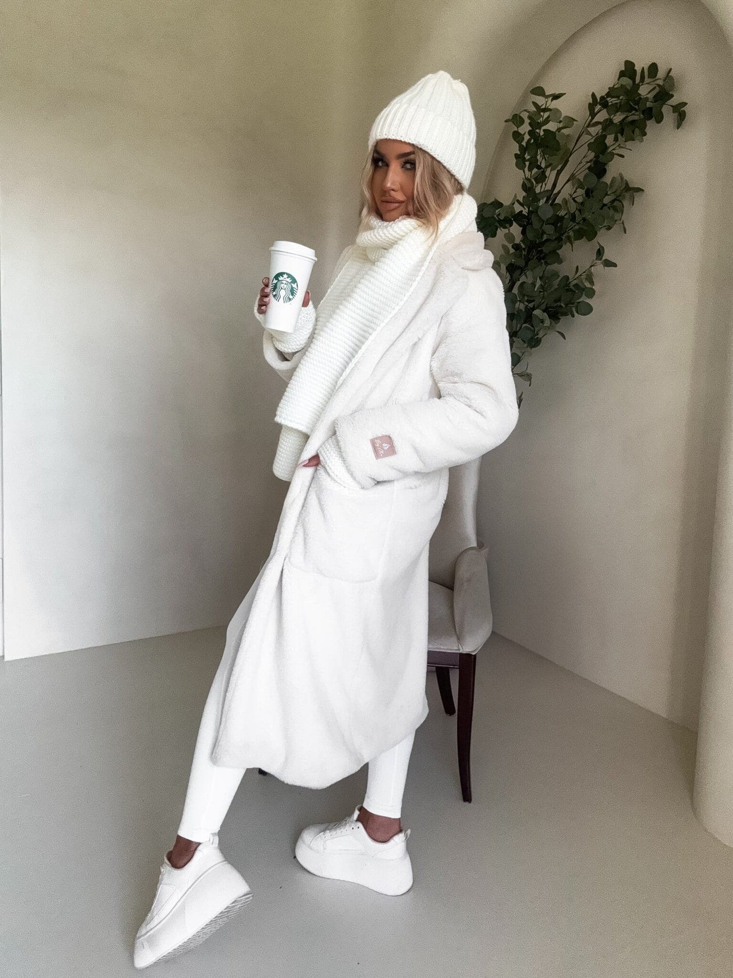 Mantel NOELLE – Ecru Verfügbar ab 03.11.2025r. !