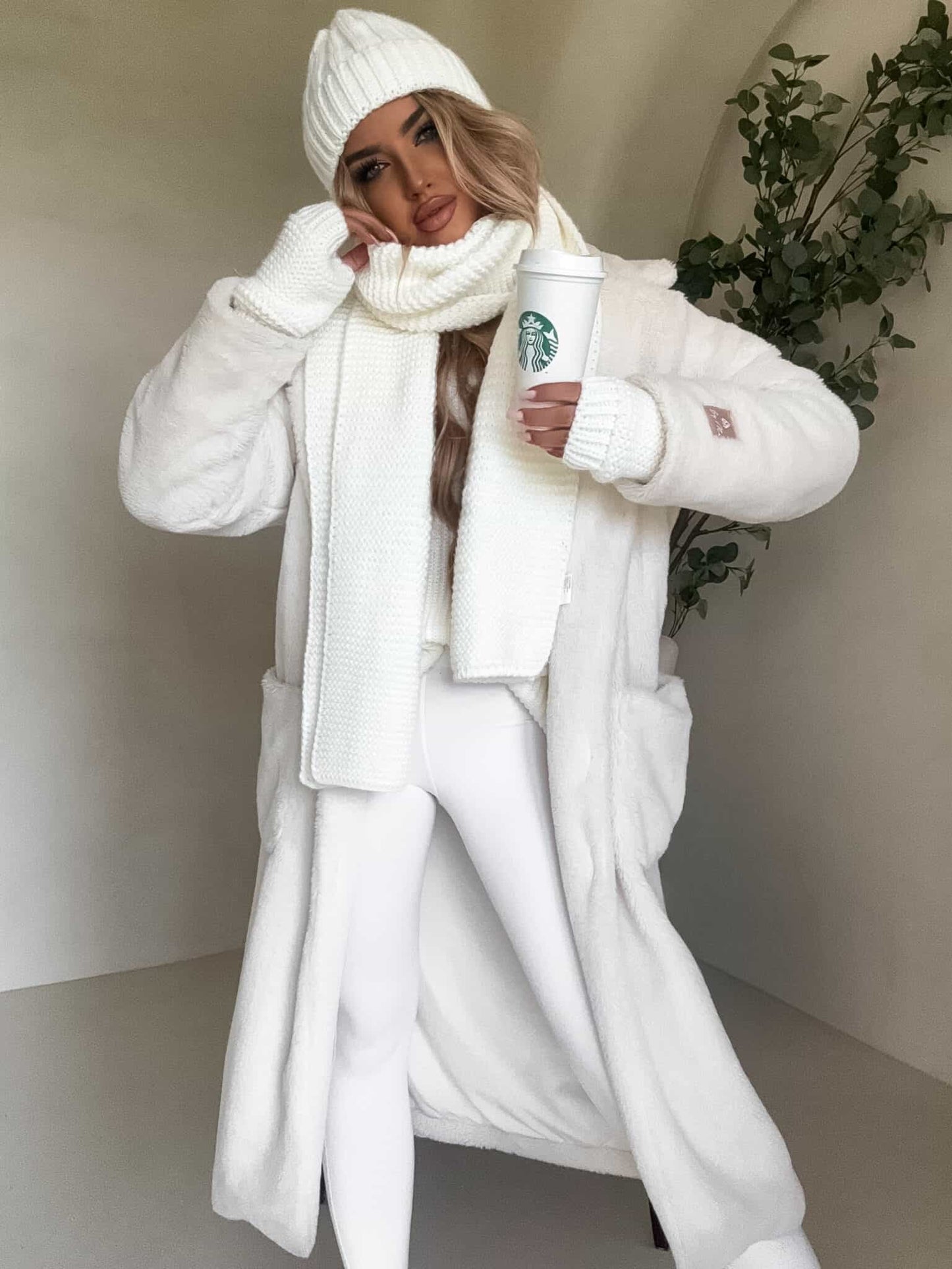 Mantel NOELLE – Ecru Verfügbar ab 03.11.2025r. !