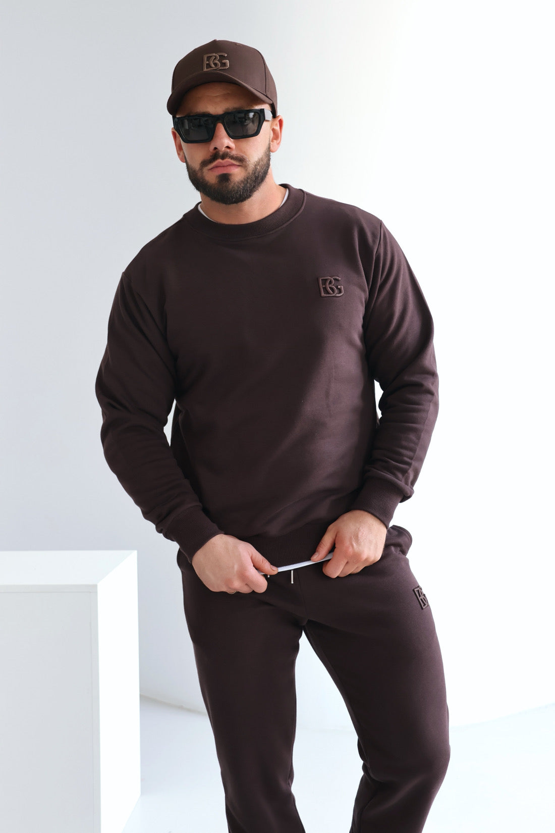 SWEATSHIRT HERREN BG BASIC | DUNKELBRAUN