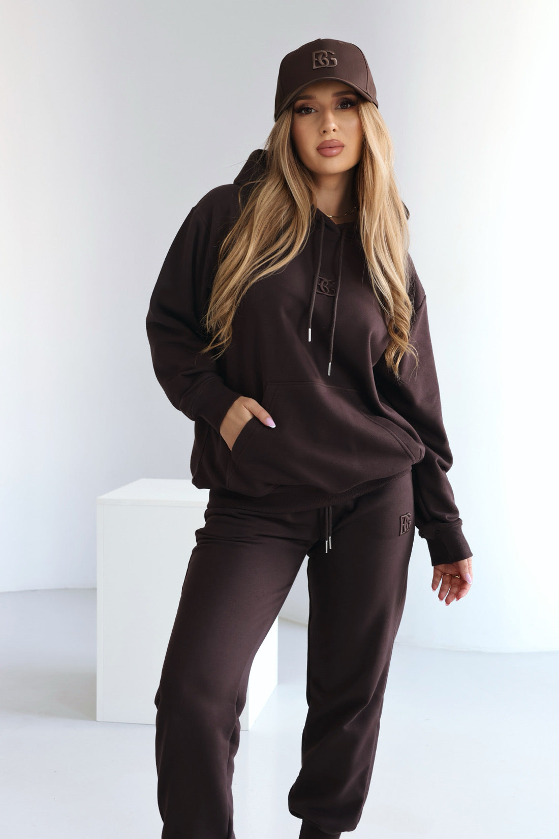SWEATSHIRT BG KANGOO | DUNKELBRAUN