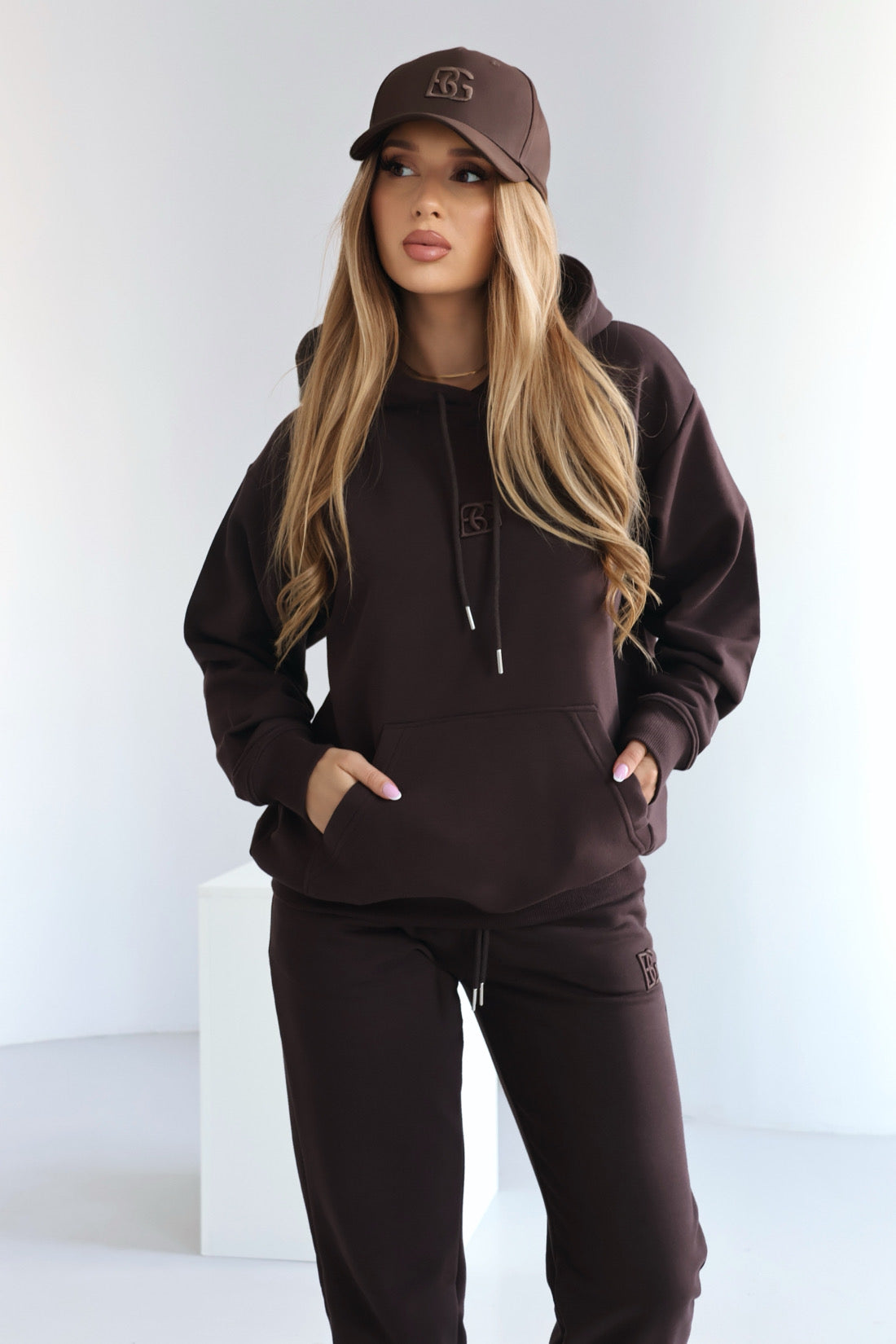 SWEATSHIRT BG KANGOO | DUNKELBRAUN