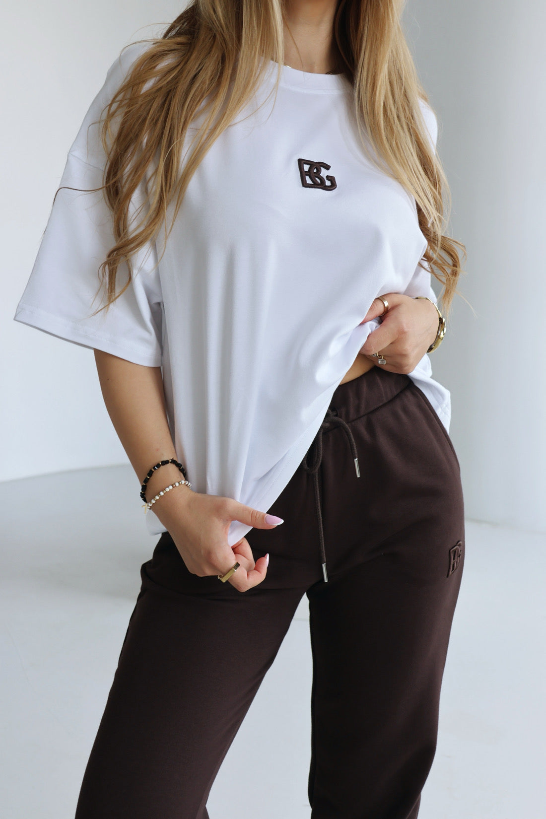 T-SHIRT BG OCEAN | WEIẞ -DUNKELBRAUN