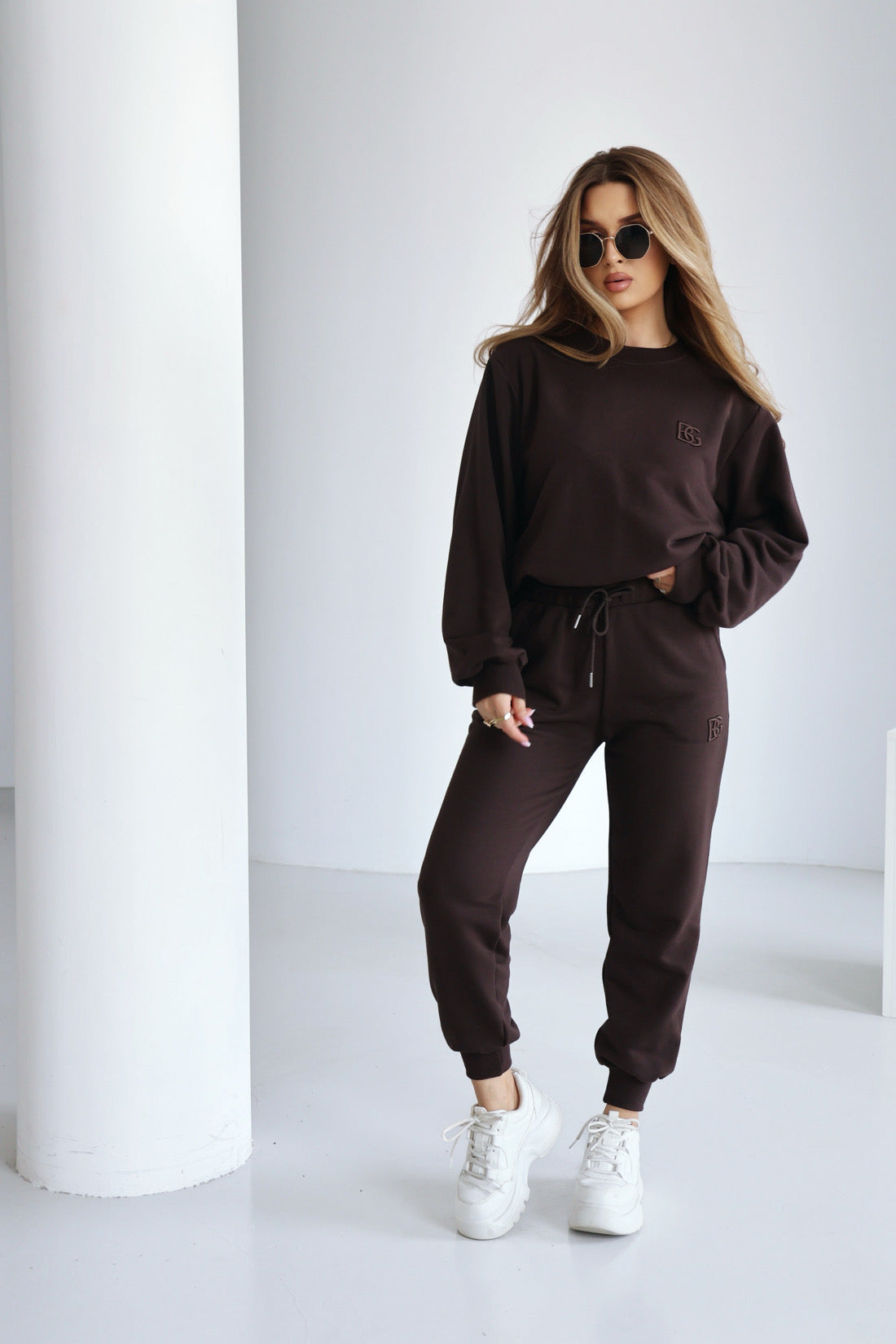 SWEATSHIRT BG BASIC | DUNKELBRAUN