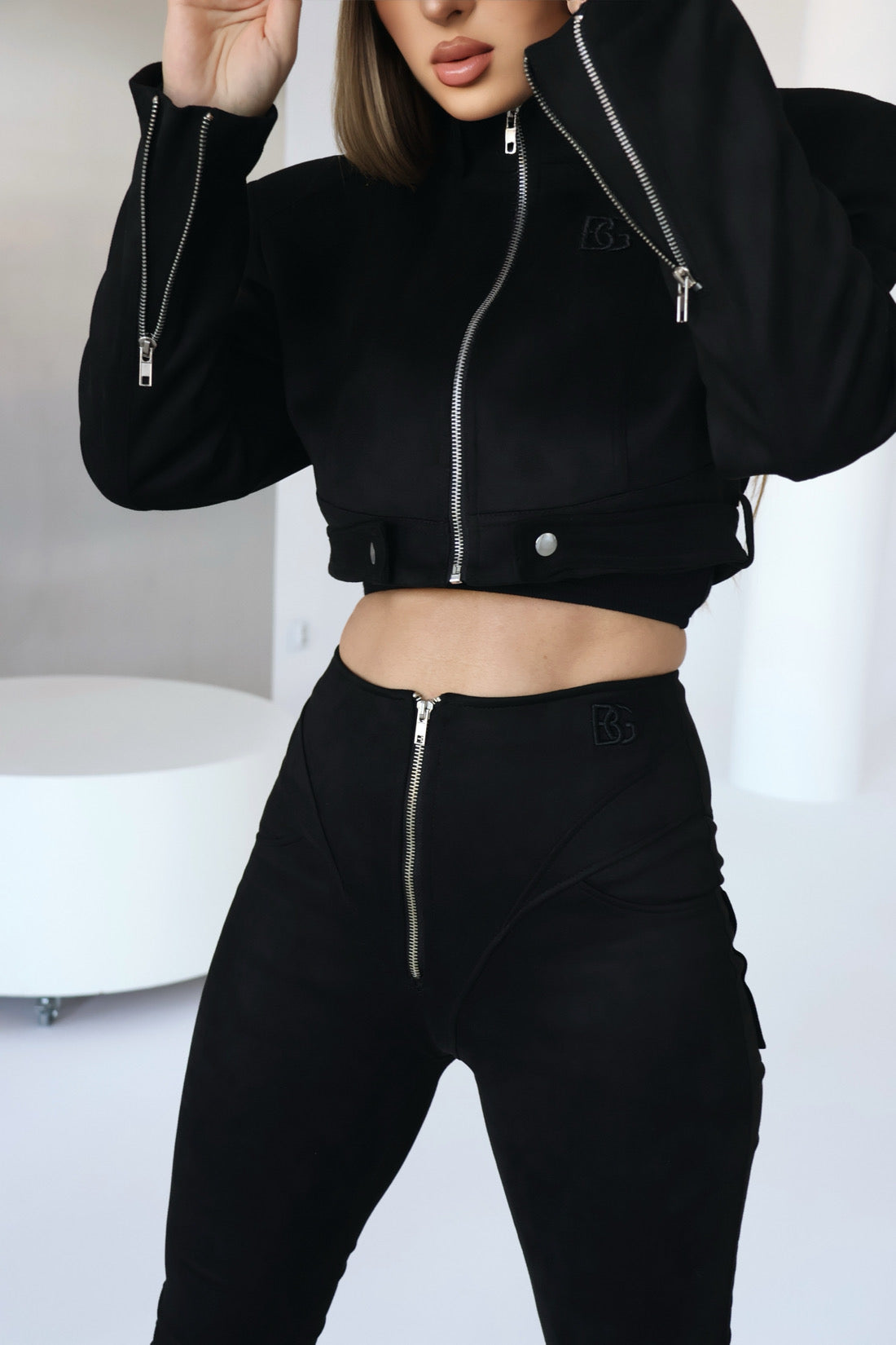 JACKE BG HELL | SCHWARZ