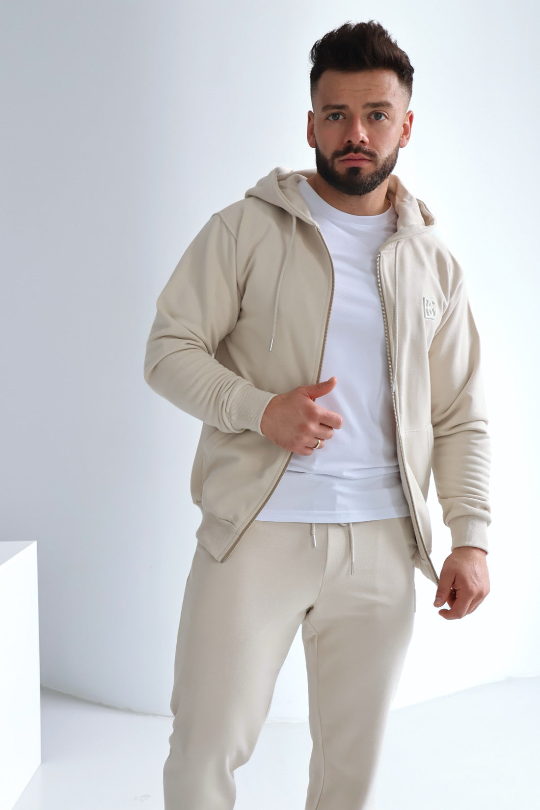 SWEATSHIRT HERREN BG ZIPPY | HELLBEIGE