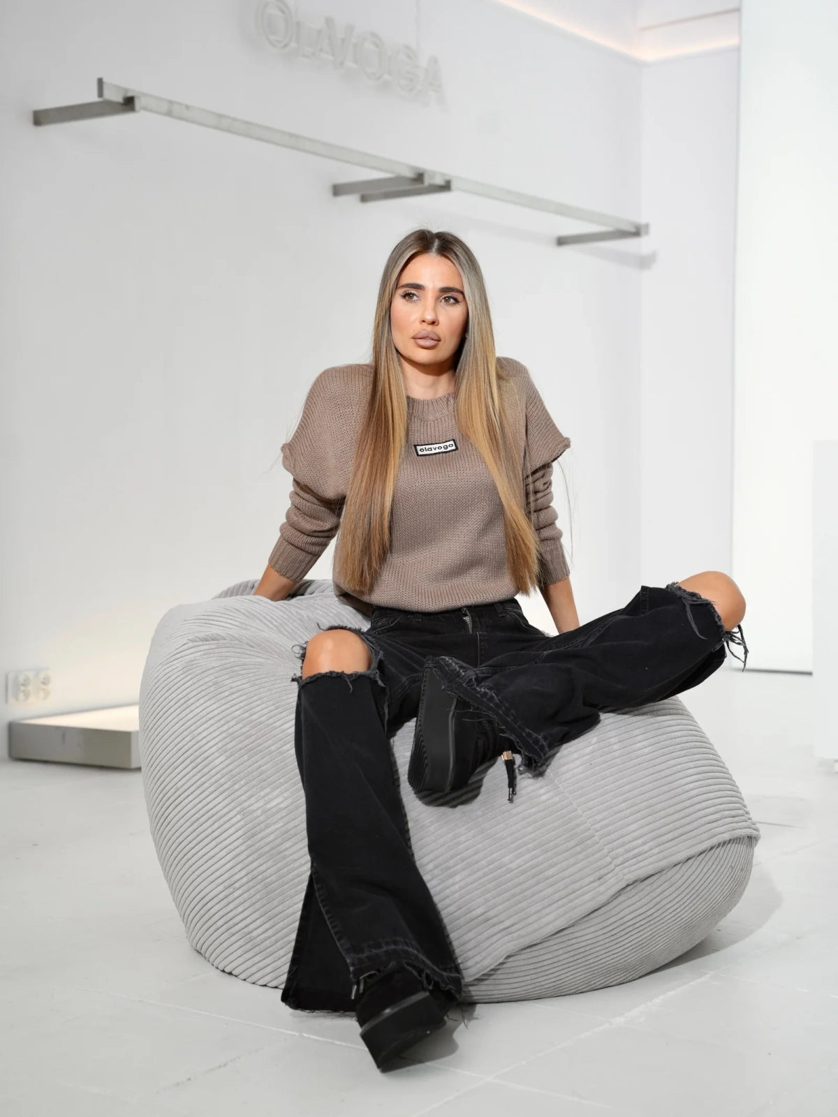 Pullover MOSSI OLAVOGA Beige