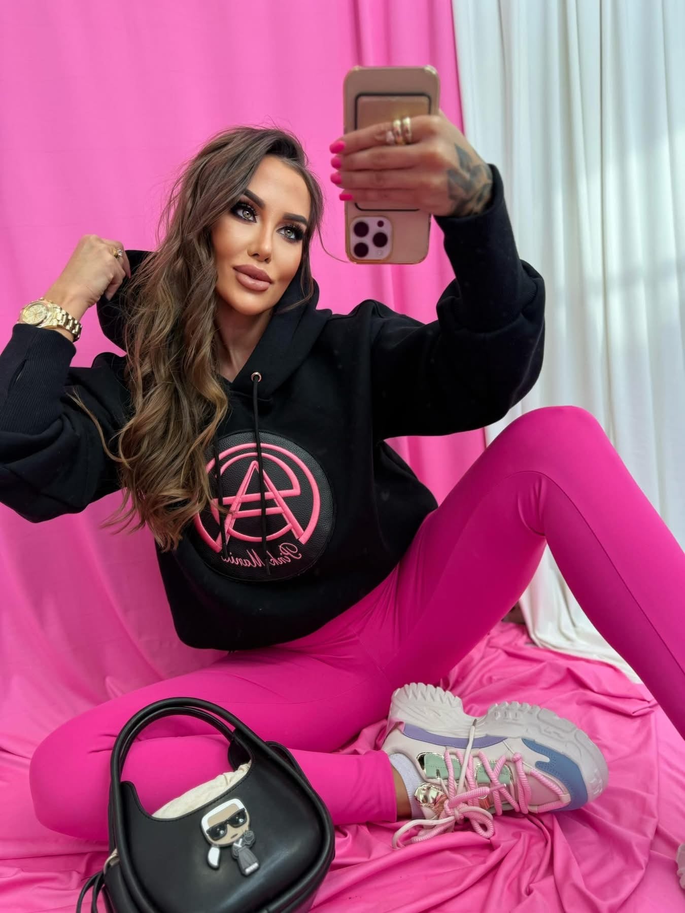 Damen Sweatshirt Hoodie mit Logo Print | SCHWARZ