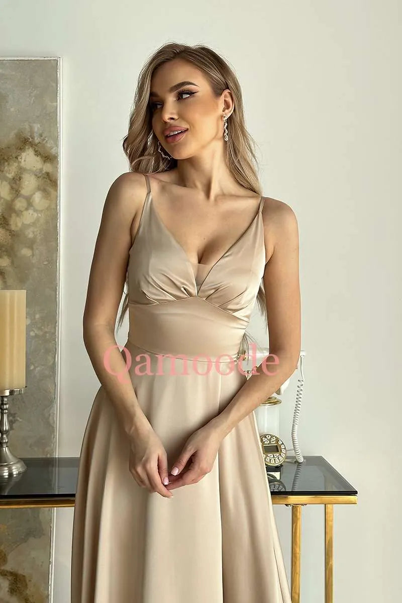 Langes Satin Kleid Cappuccino