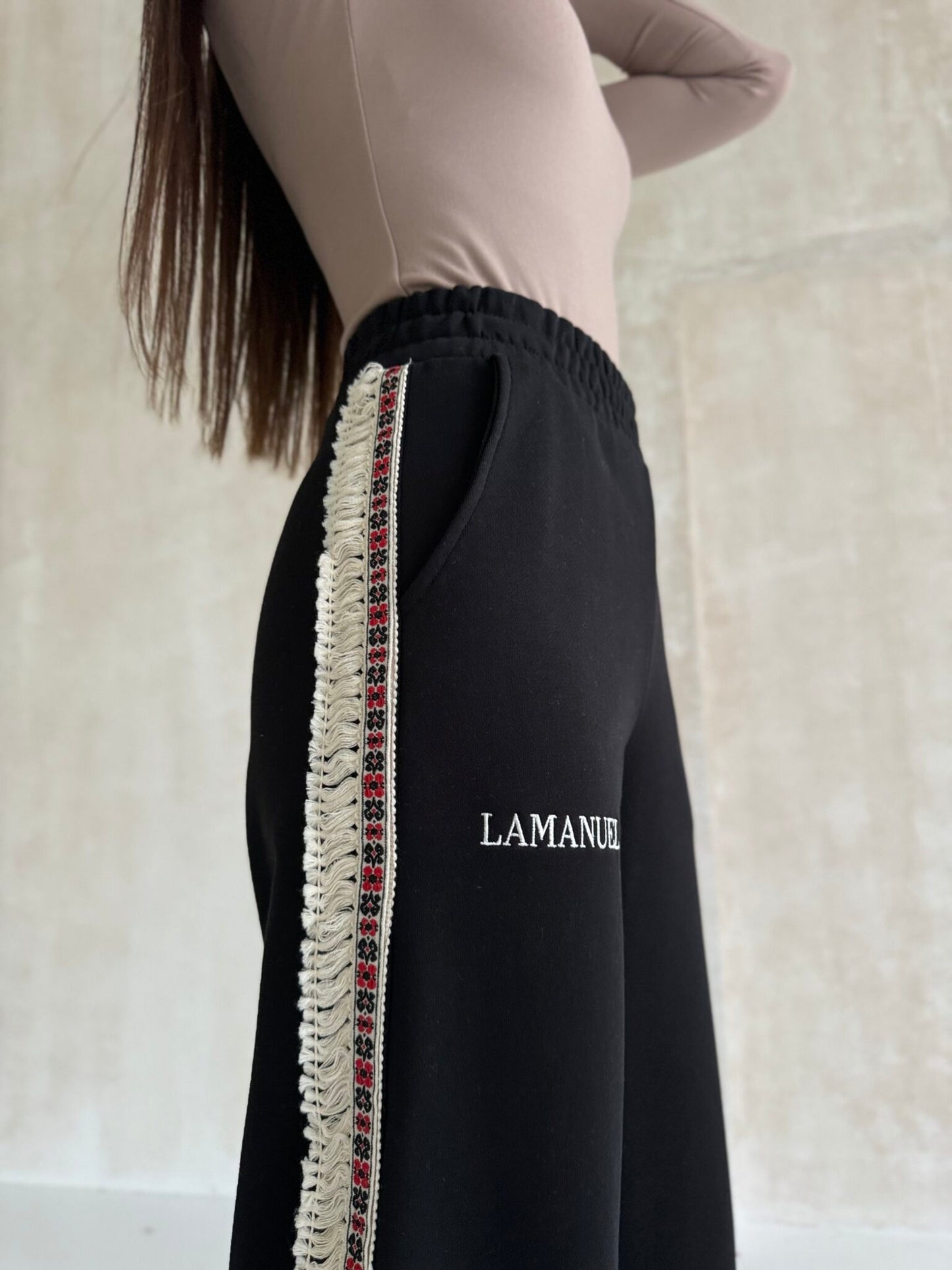 Damenhose La Manuel Roots Schwarz