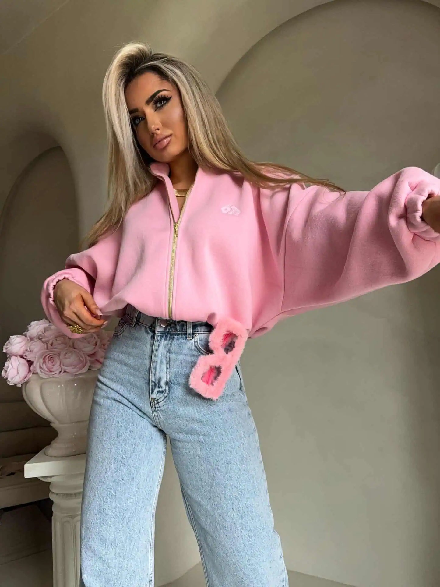 Sweatshirt By Me BESTIE rosa