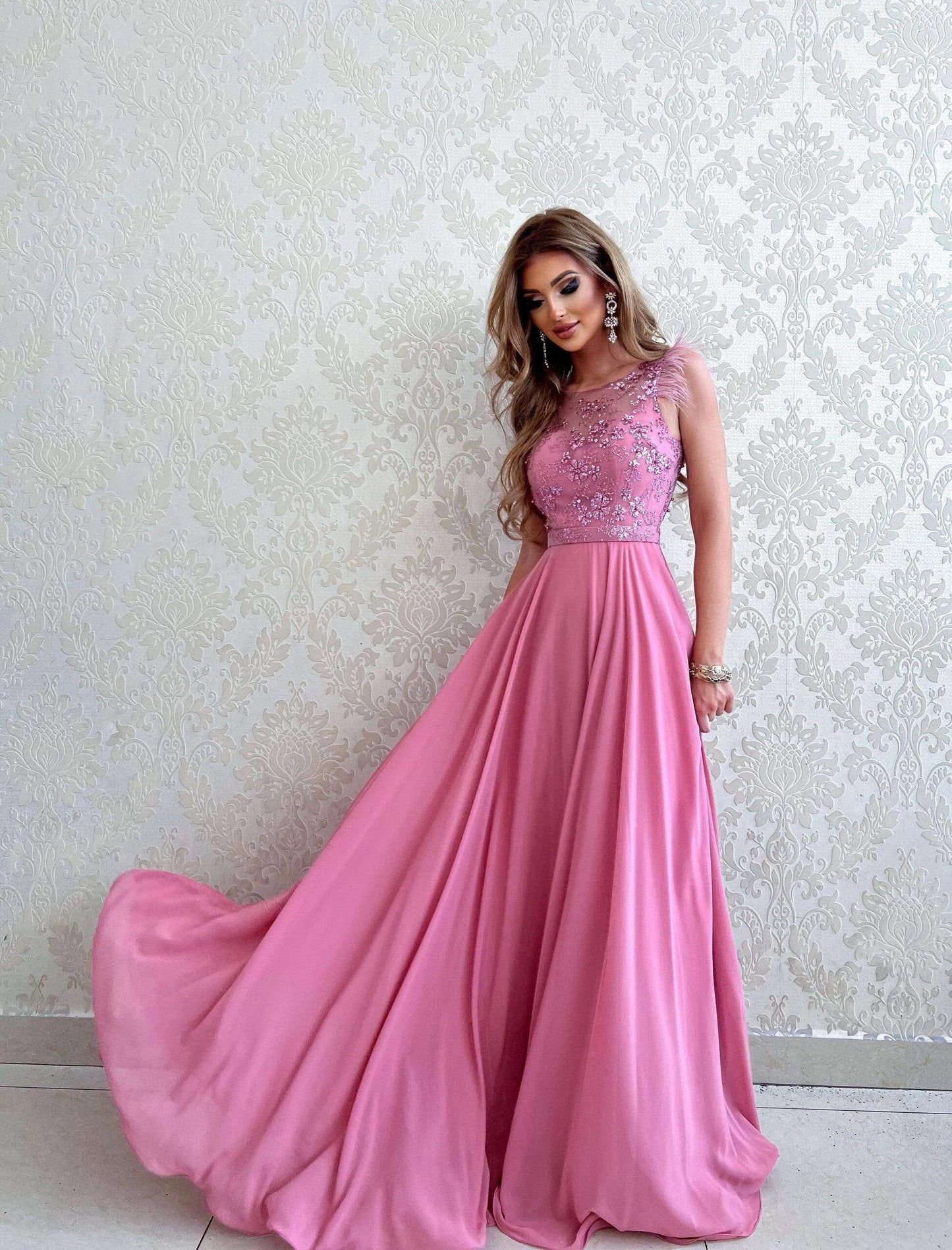 Maxikleid mit Glitzer Oberteil und Chiffon- Rock Rosa Größe 40